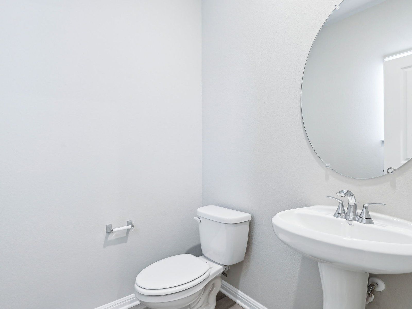 Powder Bathroom:Powder Bathroom