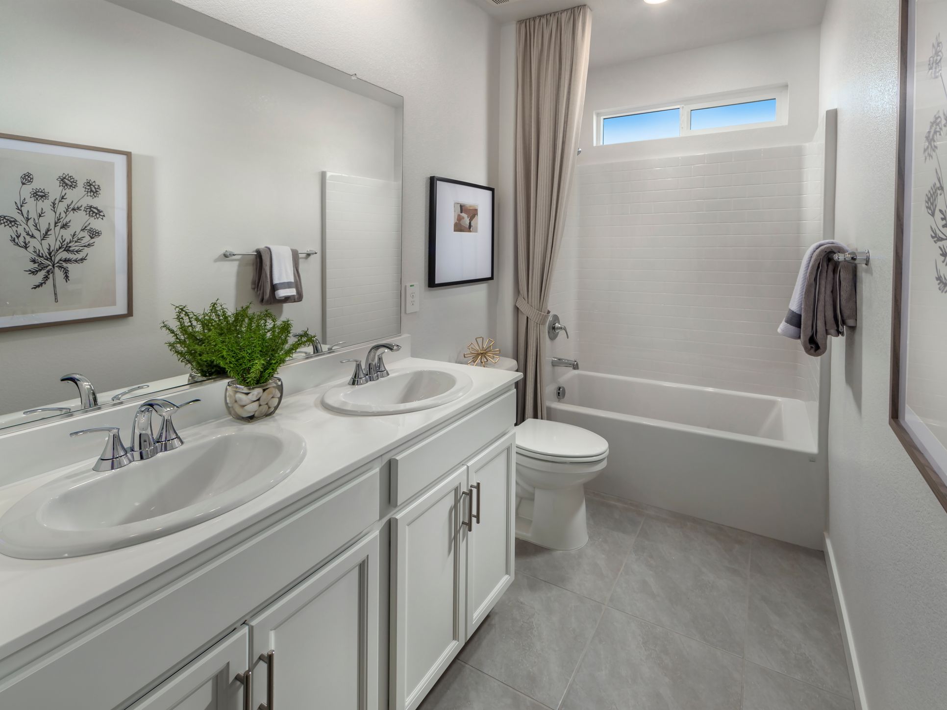 NCA_LIBERTY_RANCH_PLAN 1_BATHROOM_2.jpg:NCA_LIBERTY_RANCH_PLAN 1_BATHROOM_2.jpg