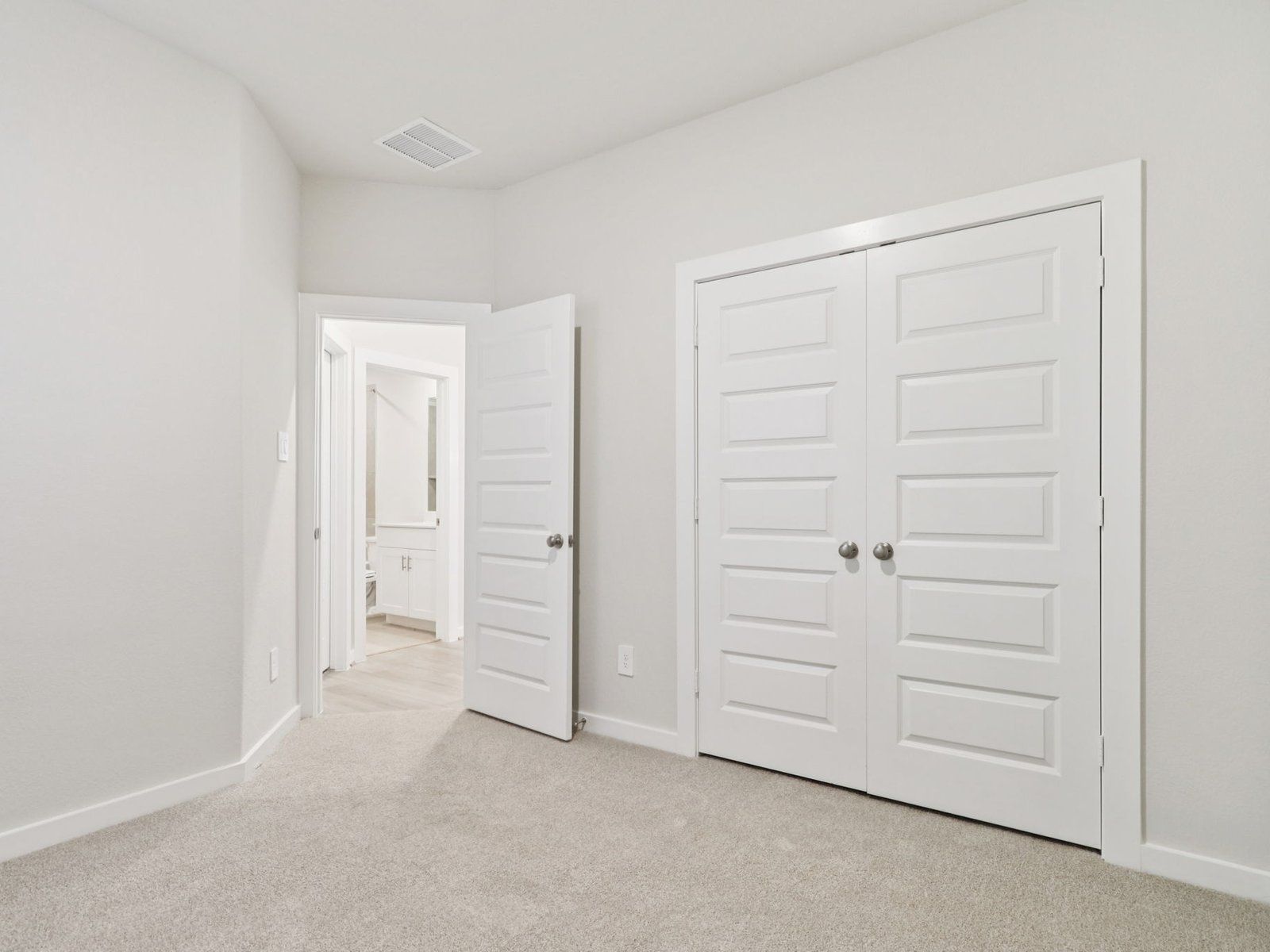 Bedroom:The Cascade floorplan in Mavera of Conroe, TX.