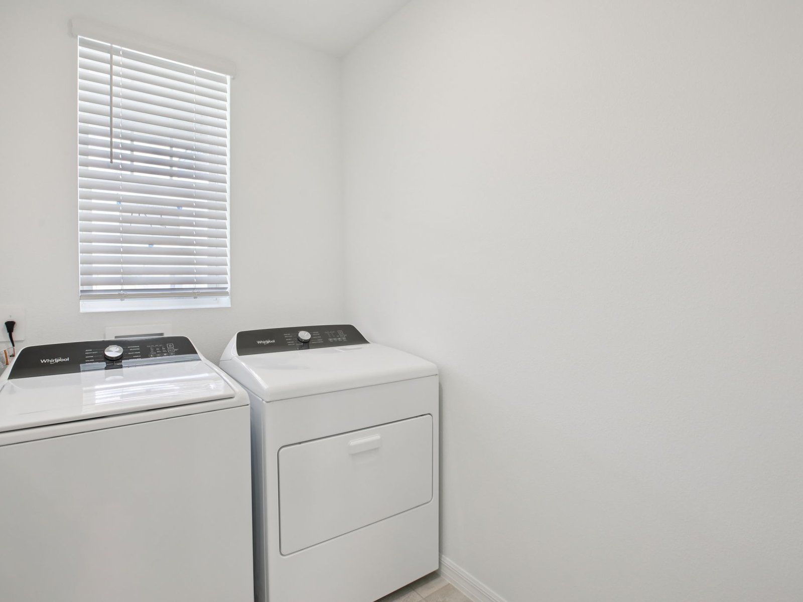 The Everglade floorplan at 3900 Giorgio Drive.:Laundry Room