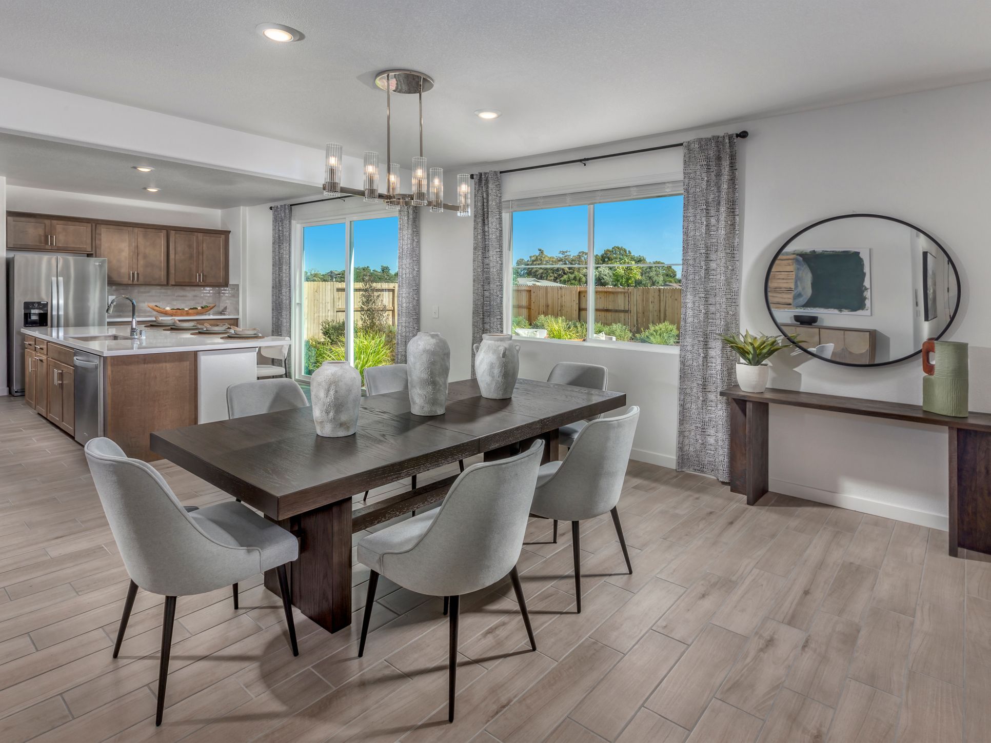 Dockside at Delta Shores,95832