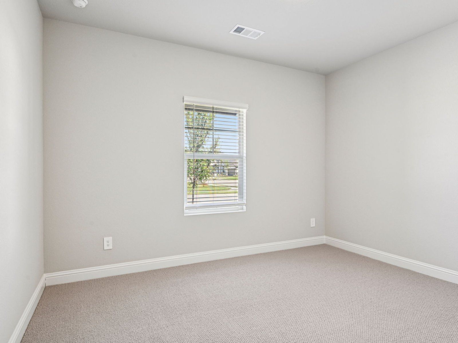 The Sylvan floorplan with the Divine interior package.:Bedroom