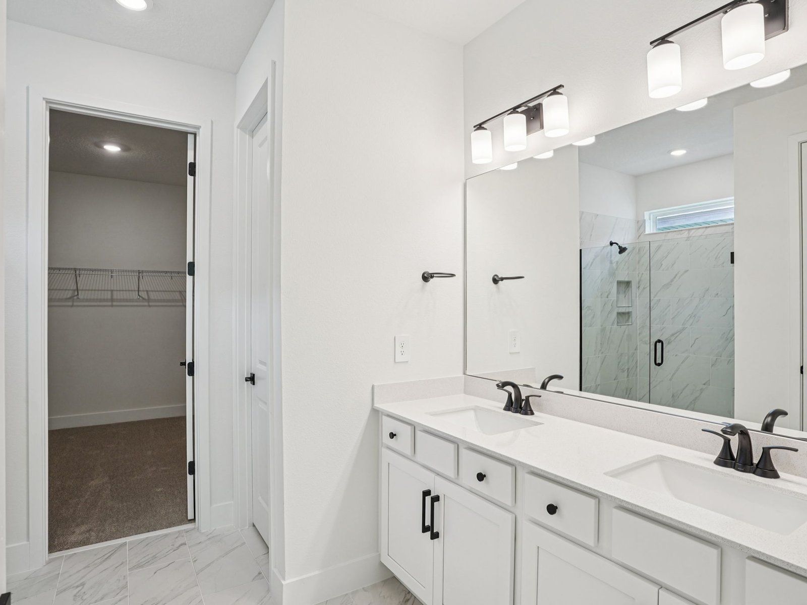 The Emilia floorplan at 576 Brookhaven Trail.:Primary Bathroom