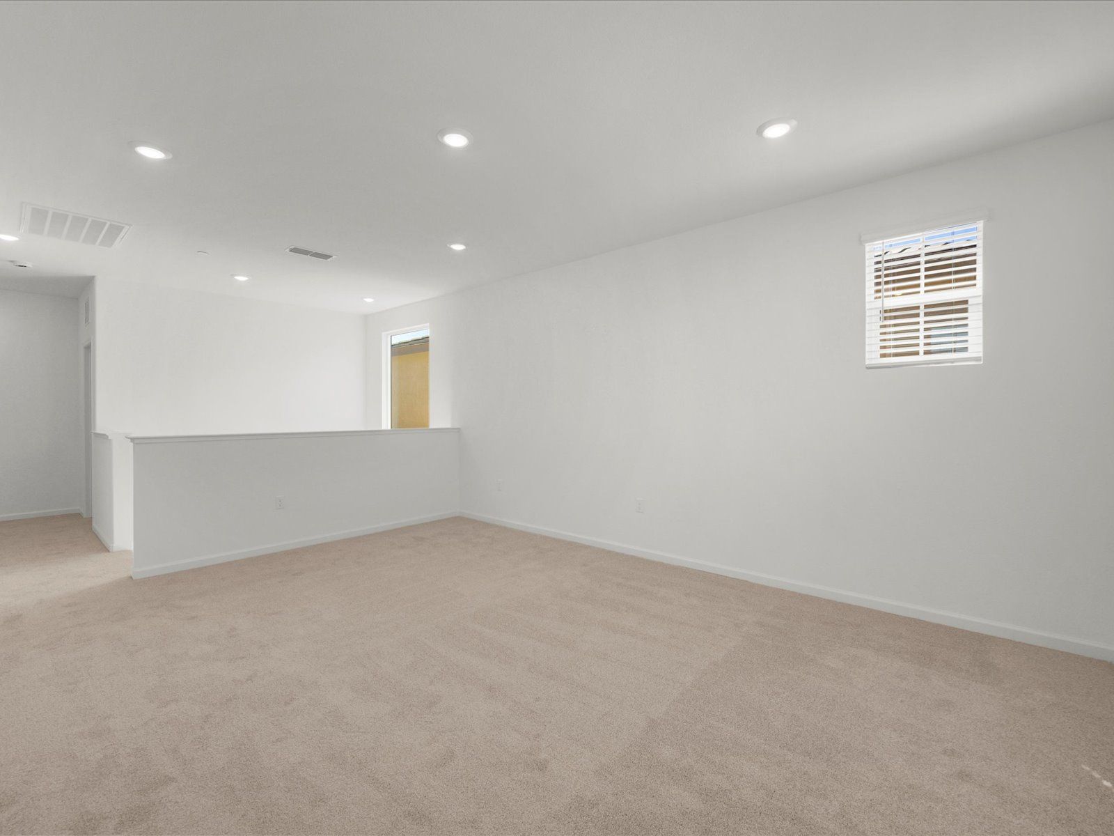 SAC_Eastwood-At-Machado-Ranch_4023_Landing_B_2422-Sather-St:SAC_Eastwood-At-Machado-Ranch_4023_Landing_B_2422-Sather-St