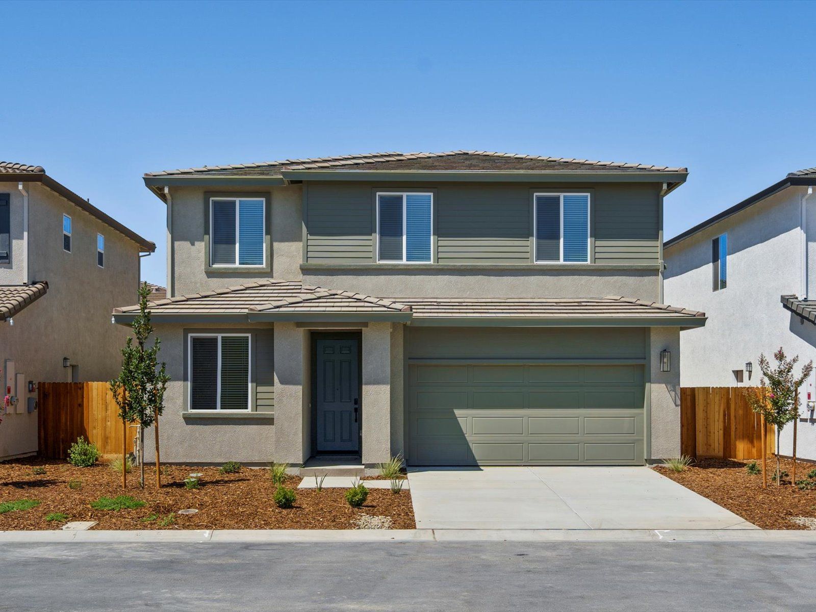 Front Exterior:Front Exterior