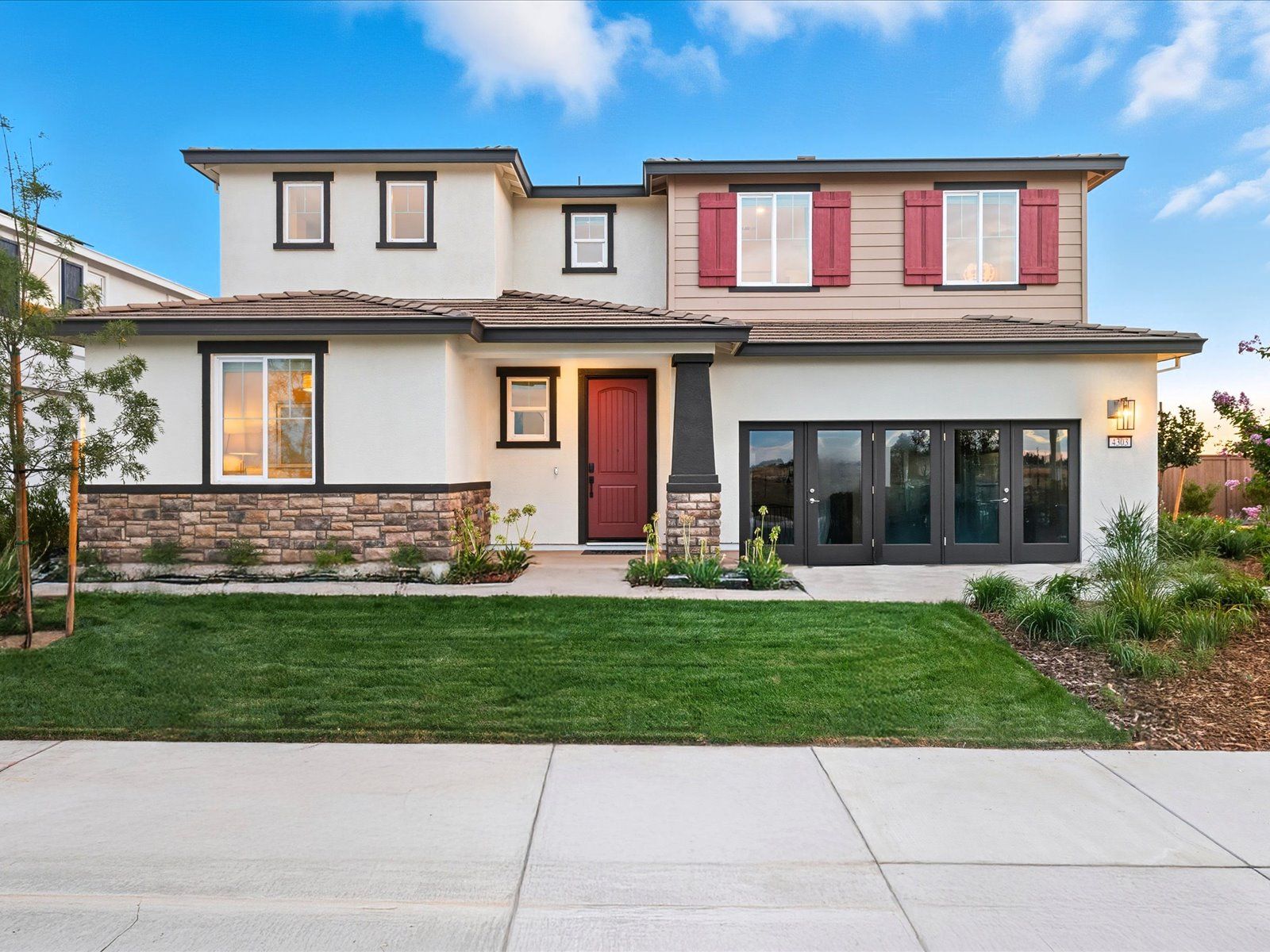 SAC_Facade_4303-Tribute-Ln:Modeled Residence 3 of Legacy at Liberty