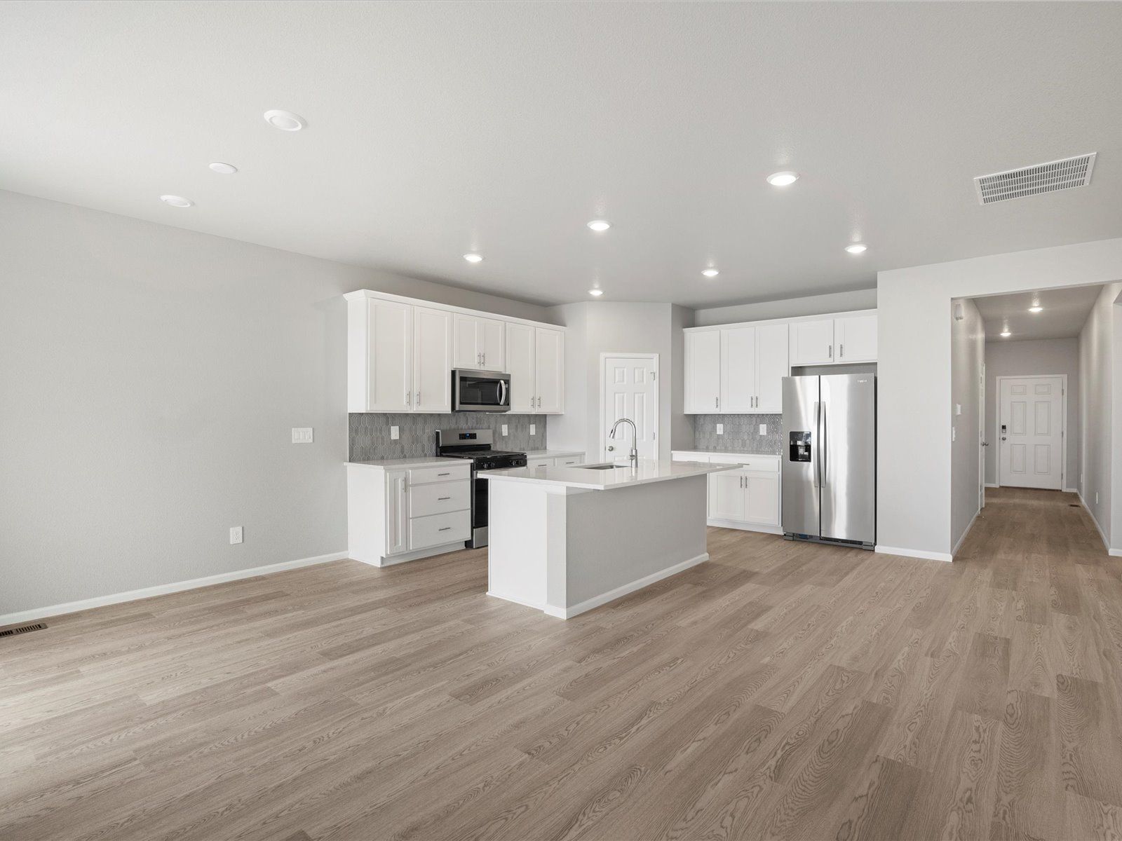 Welcome to the Golden Gate floorplan.:Kitchen