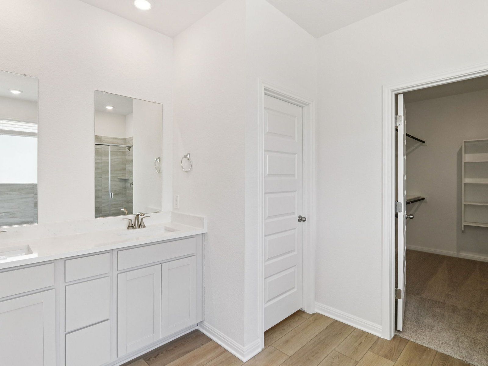 Primary Bathroom:Primary Bathroom