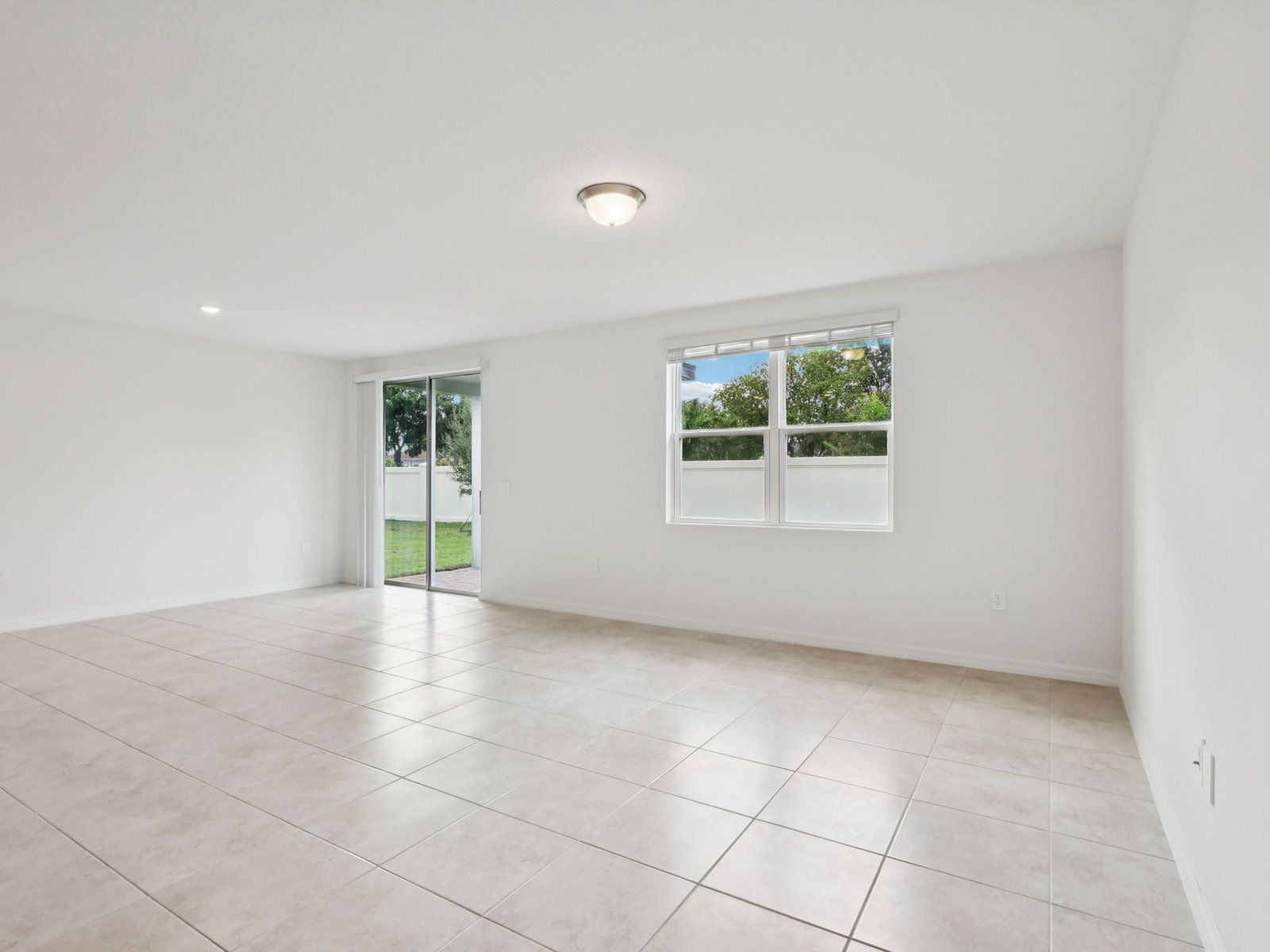 The Foxglove floorplan at 3609 Portsmouth Lane:Great room