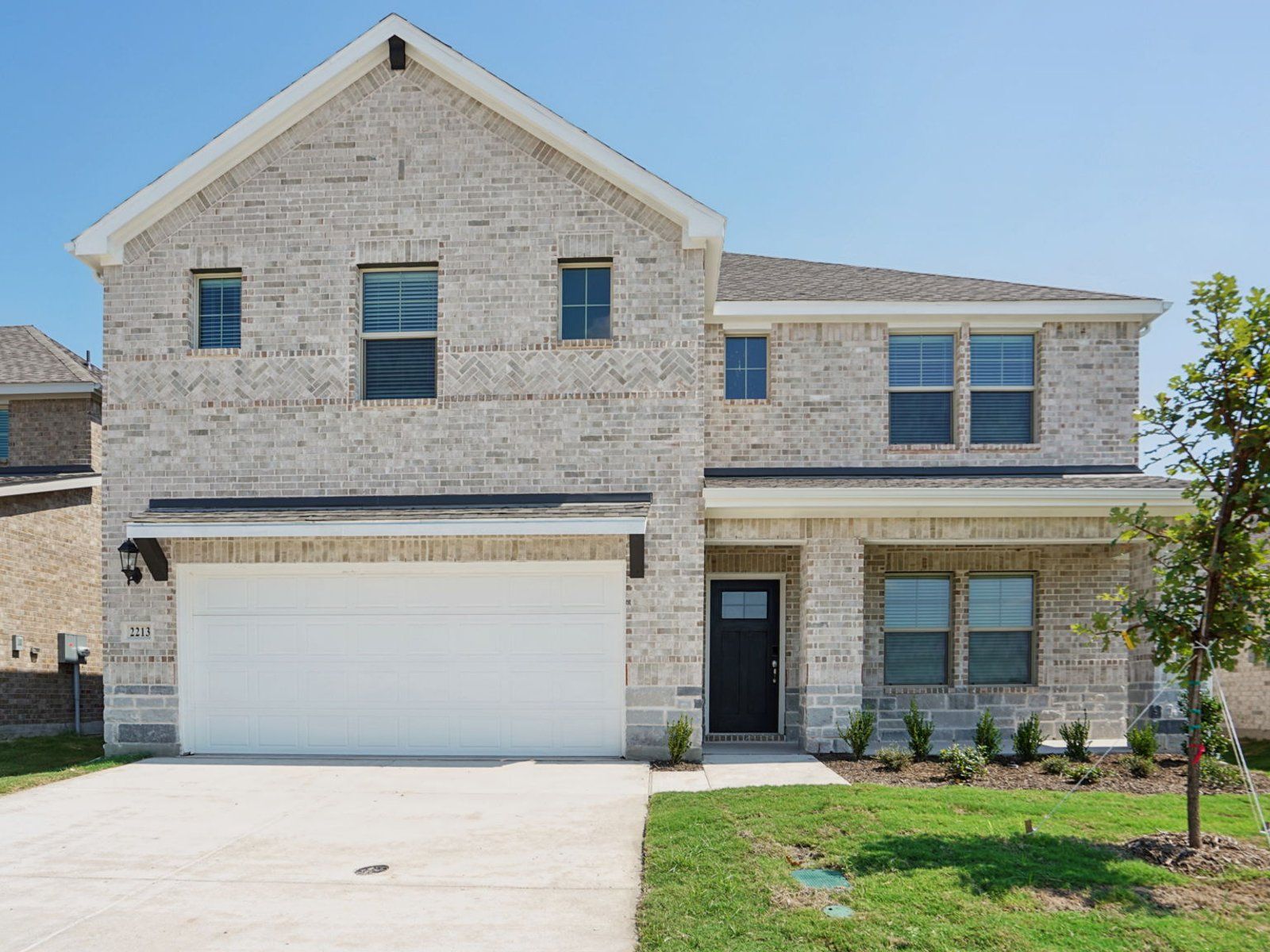 Front Exterior:Front Exterior