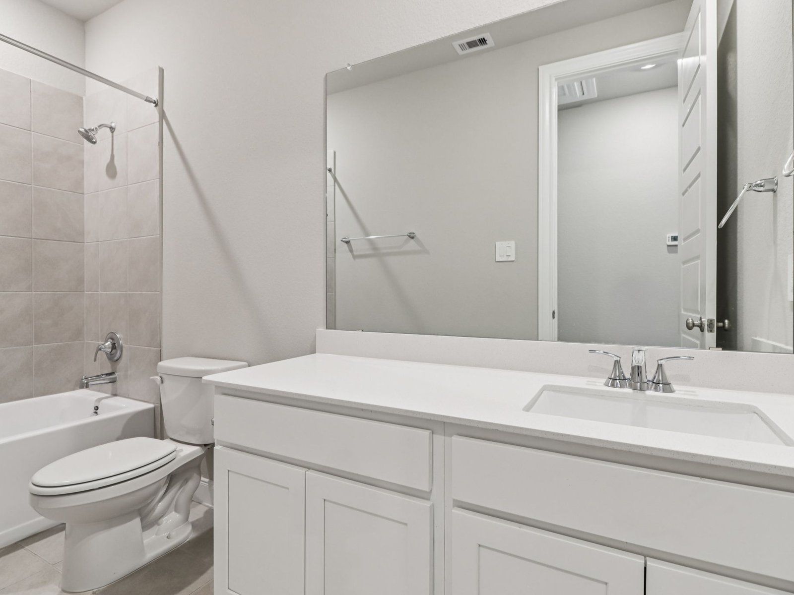 The Oleander floorplan in Pine Lake Cove of Montgomery, TX.:Bathroom