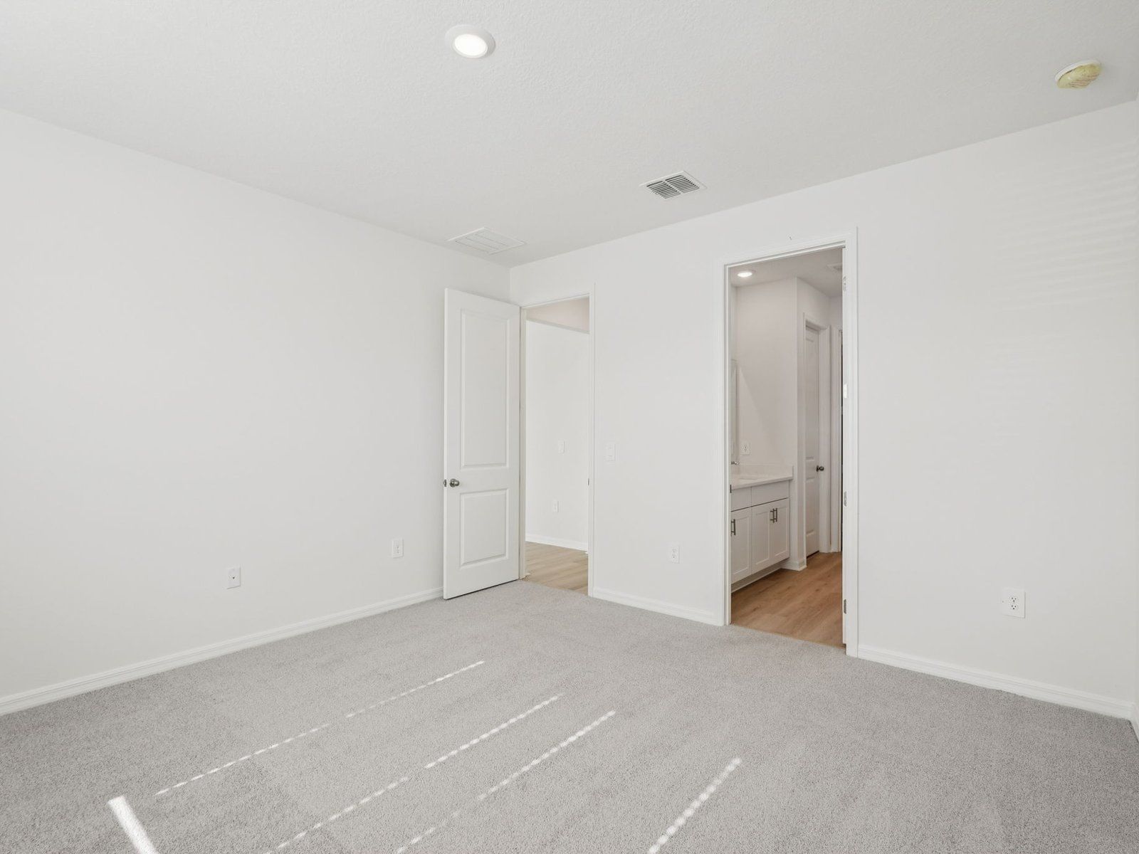 The Corsica at 13306 Shellmore Avenue:The Corsica Primary Bedroom