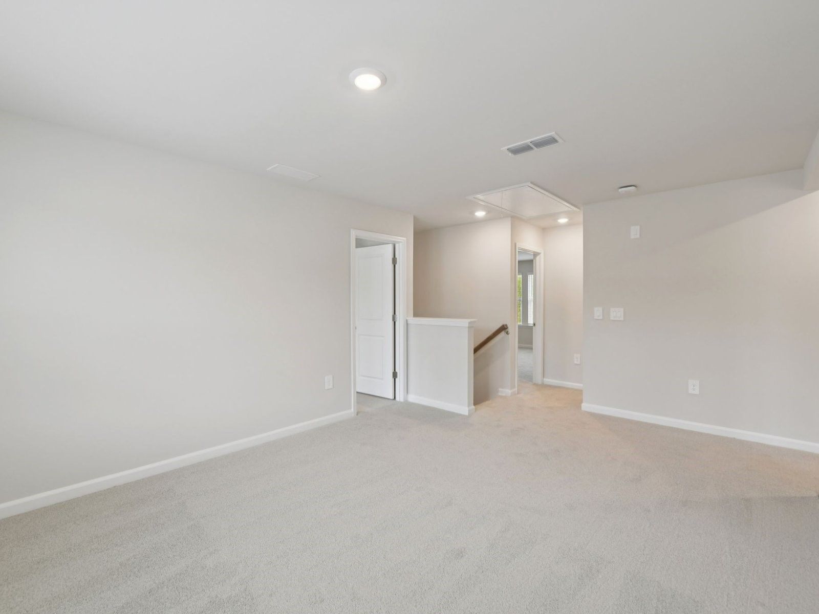 Loft:The Brentwood floorplan with the Elemental Linen interior package.