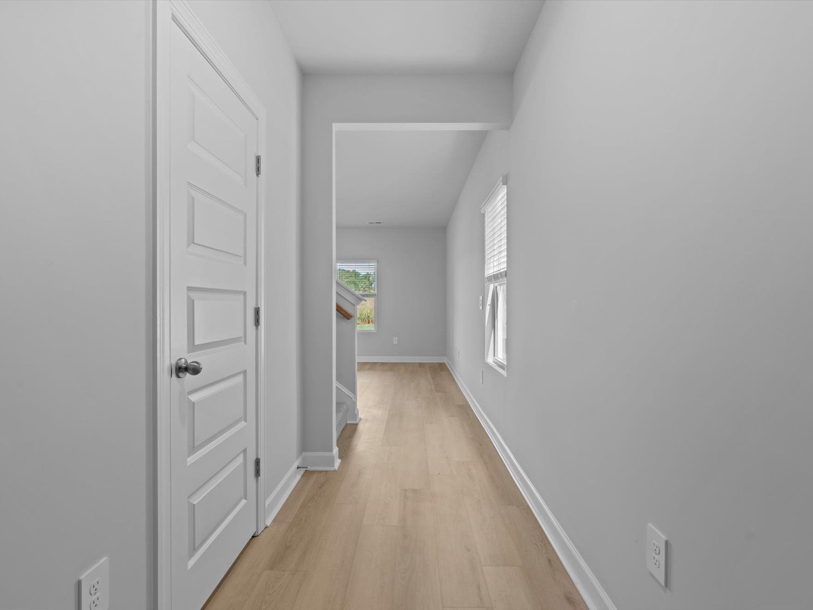 Welcome to the Dallas floorplan at Village at White Pine.:Entry