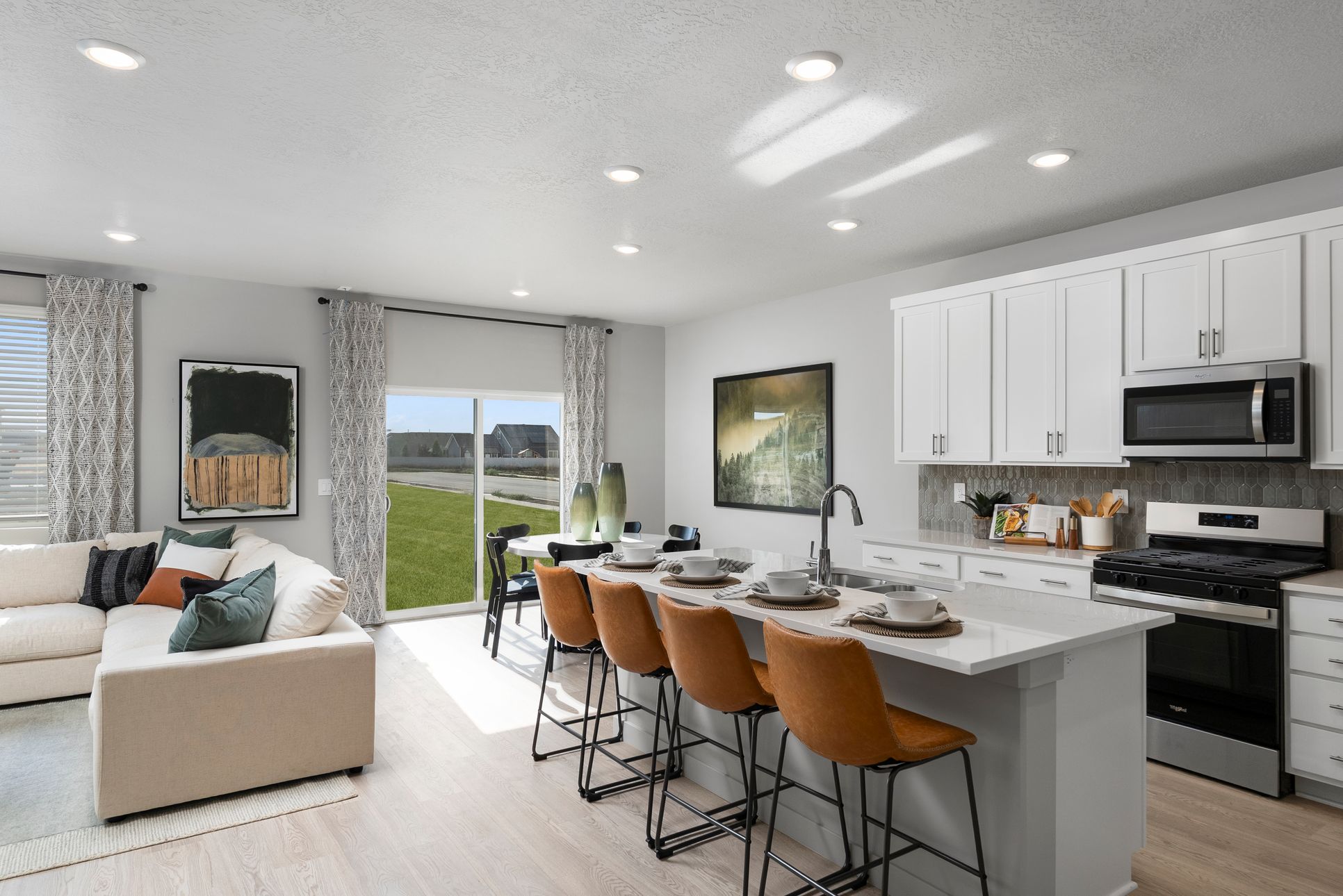 Kitchen:The Willow floorplan interior image taken at a Meritage Homes community in Santaquin, UT.