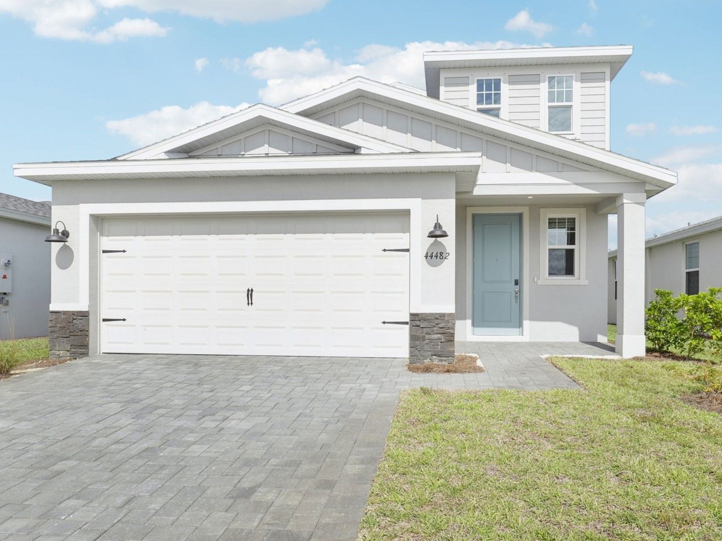 Front exterior:Front exterior