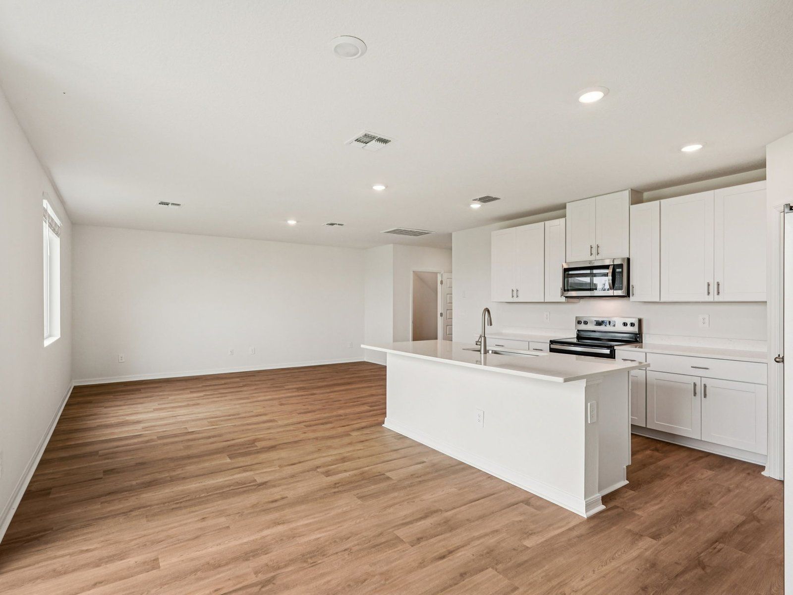 Representation of the Redwood Floorplan:Great Room