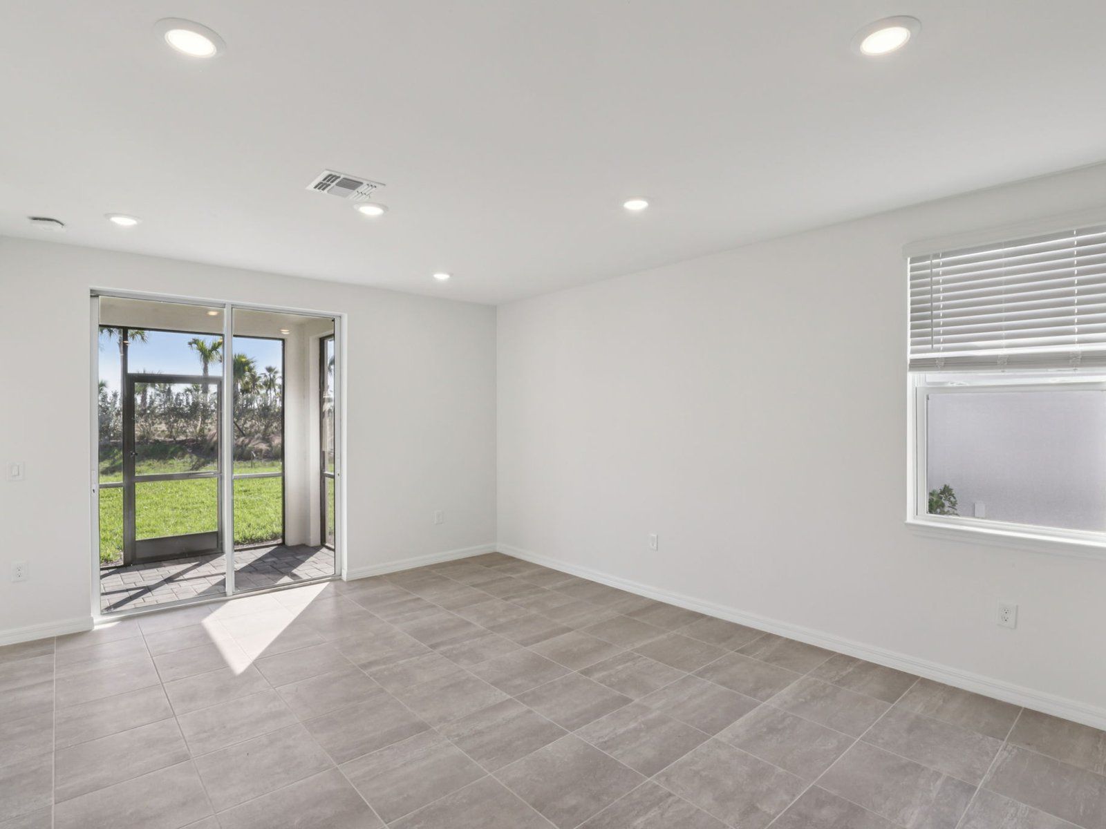 The Finch floorplan at 44481 Diamond Trl.:Great room