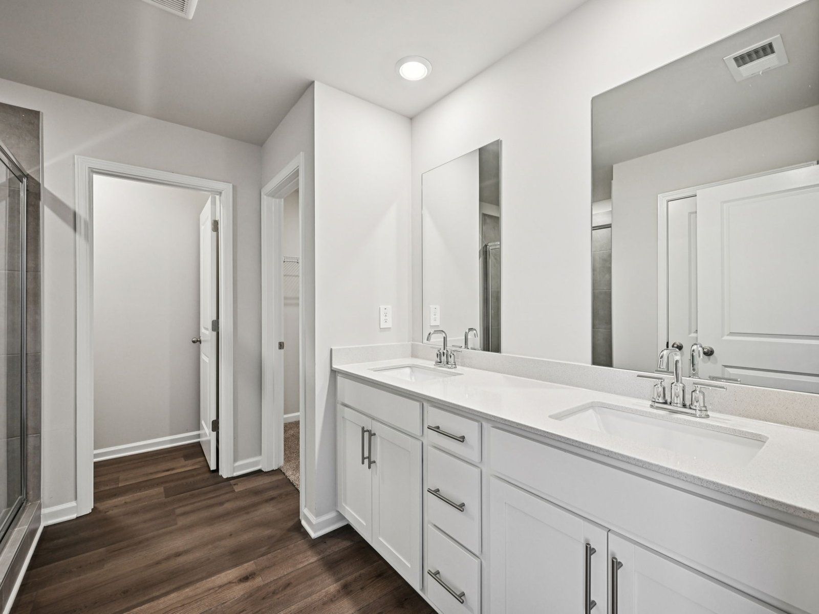 Primary Bathroom:Primary Bathroom