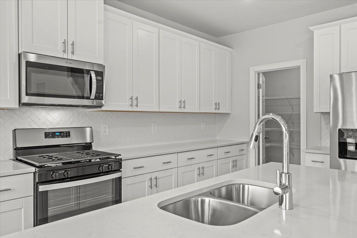 Kitchen:Welcome to the Dakota floorplan at Chatham Forest.