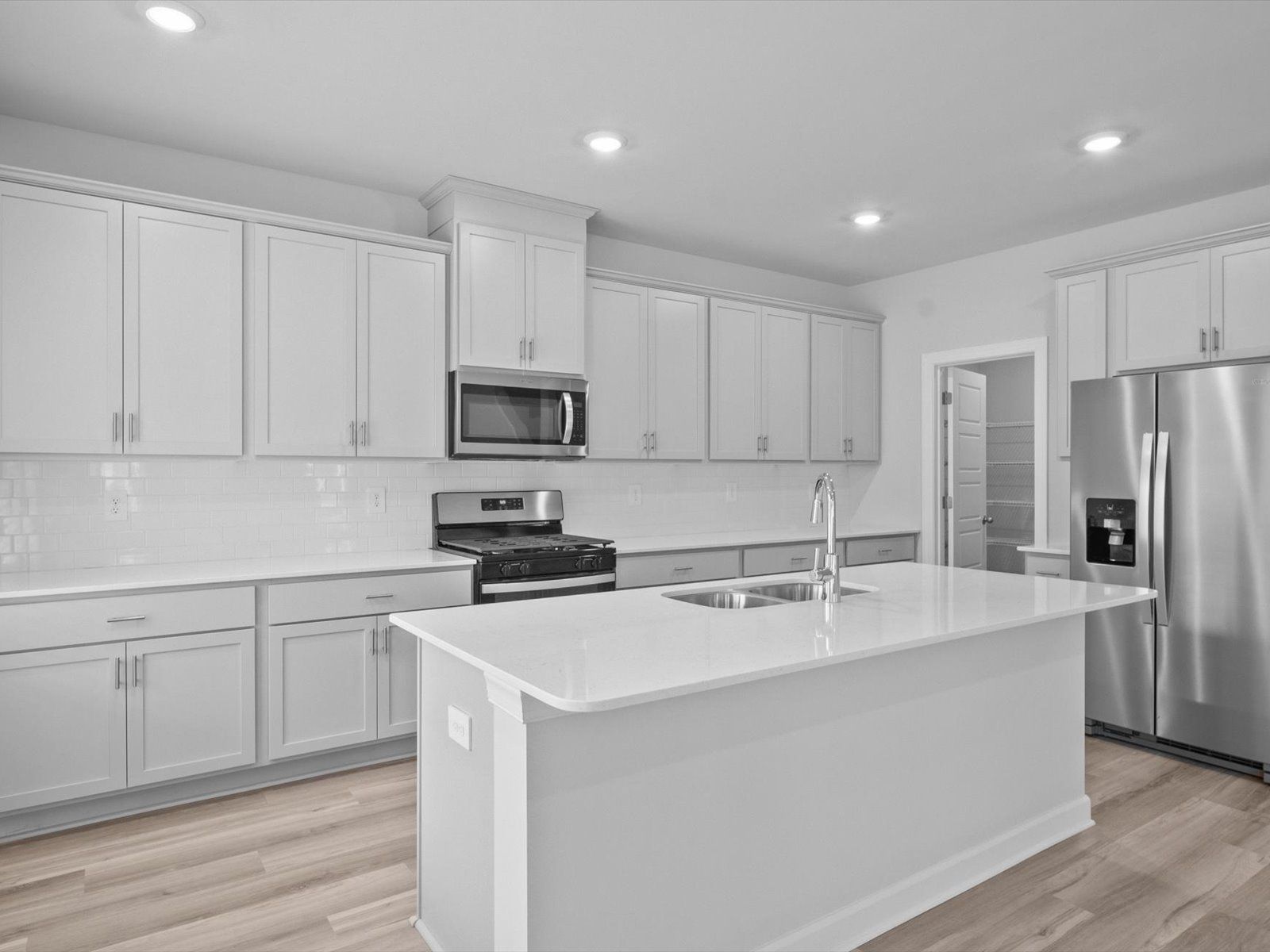 Kitchen:The Dakota floorplan modeled at Shiloh Valley.