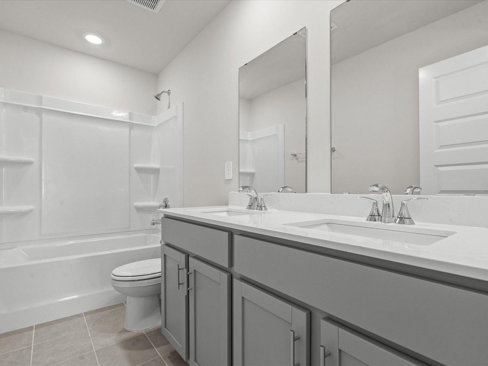 Secondary Bathroom:Secondary Bathroom