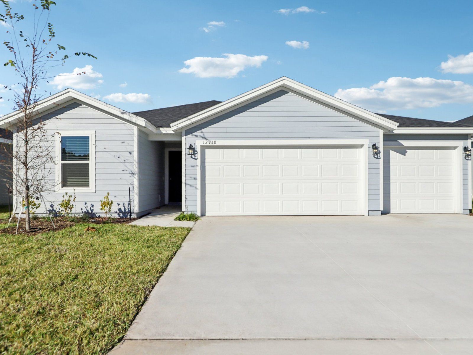 Front Exterior:Front Exterior