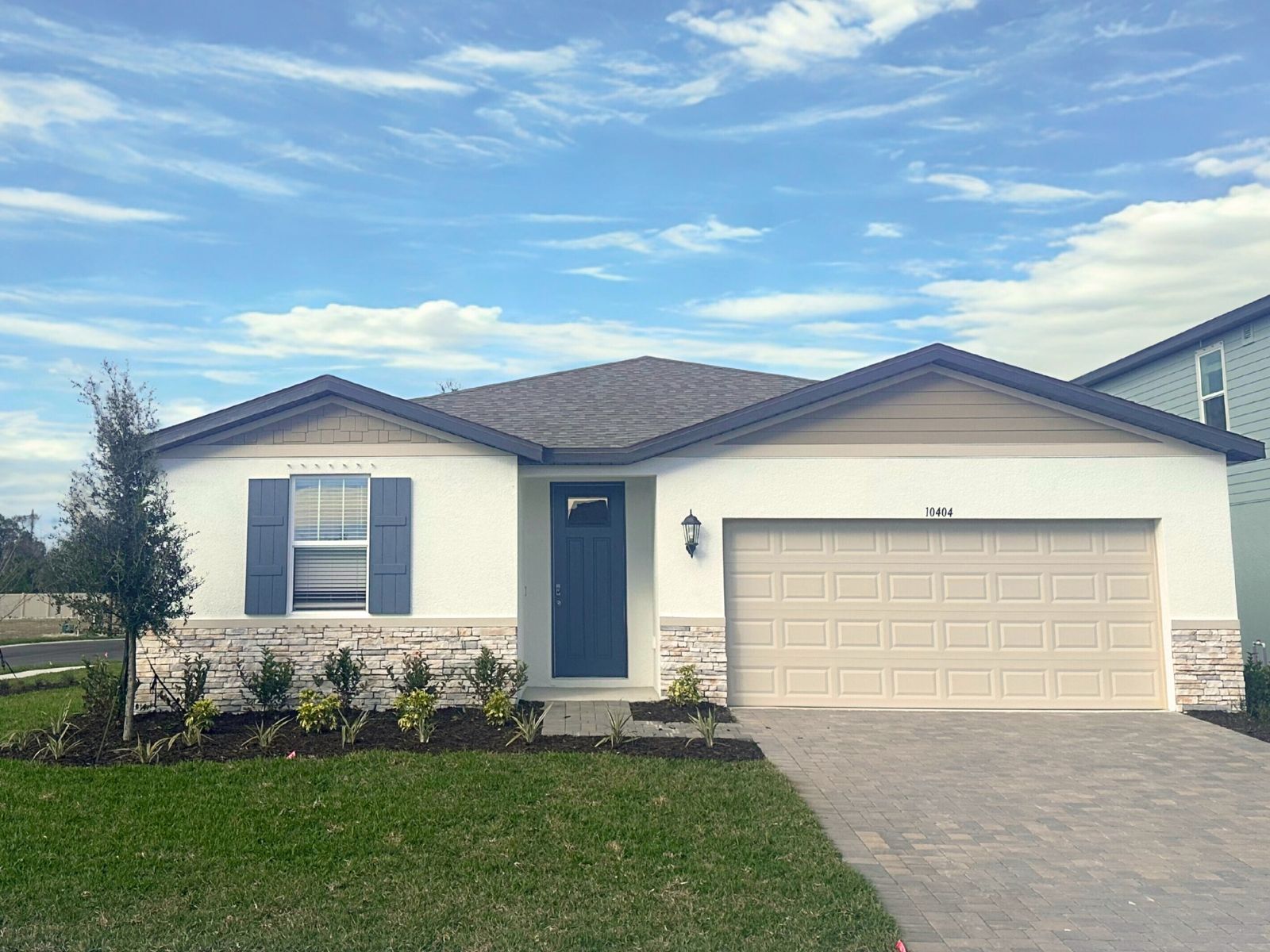 Front Exterior:Front Exterior