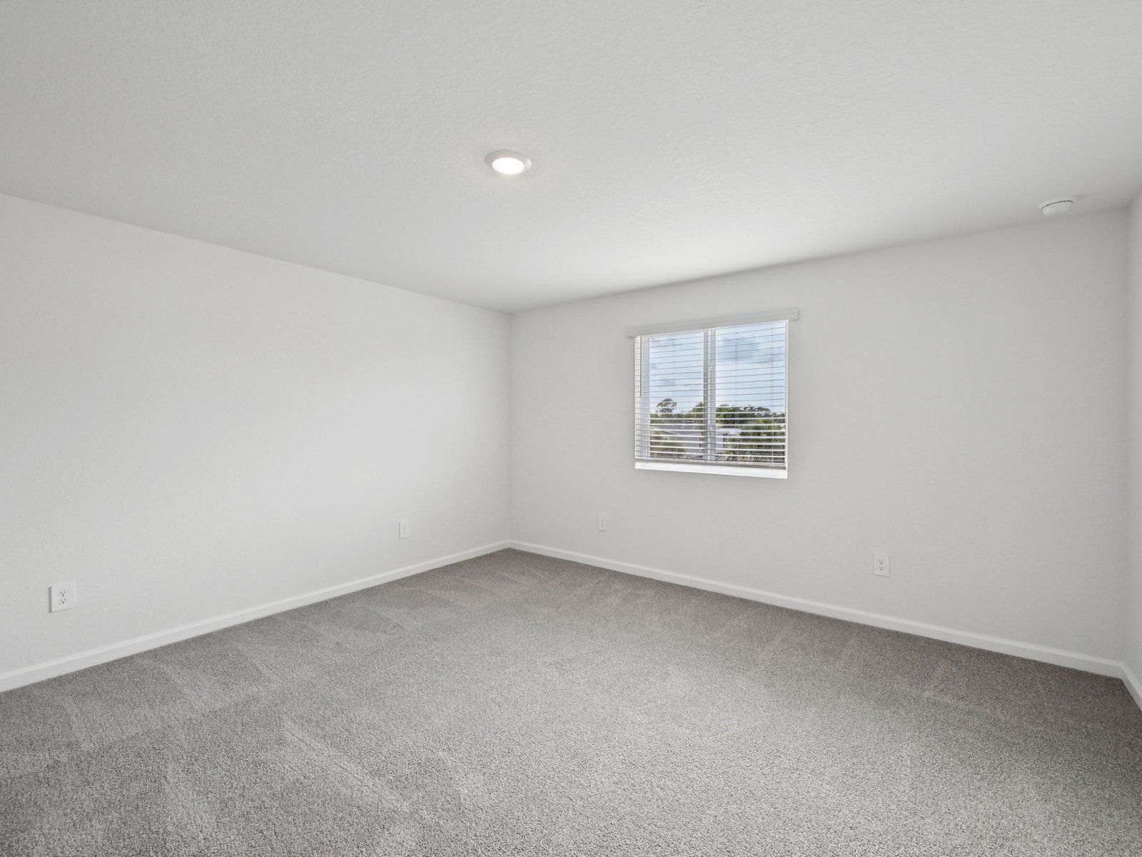 Primary bedroom:Primary bedroom