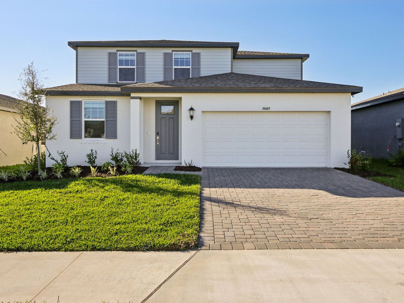 Front Exterior:Front Exterior