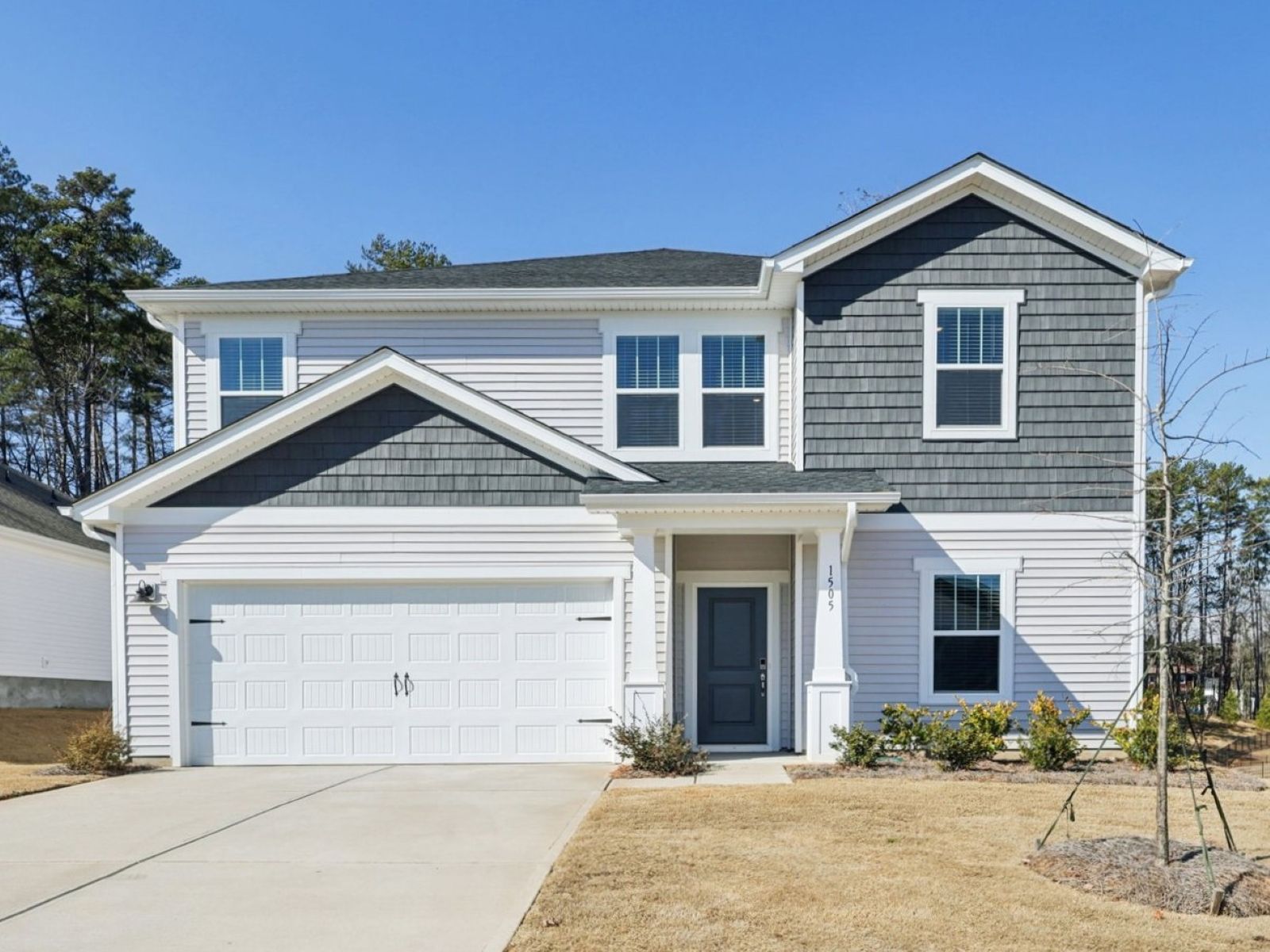 Front Exterior:Front Exterior