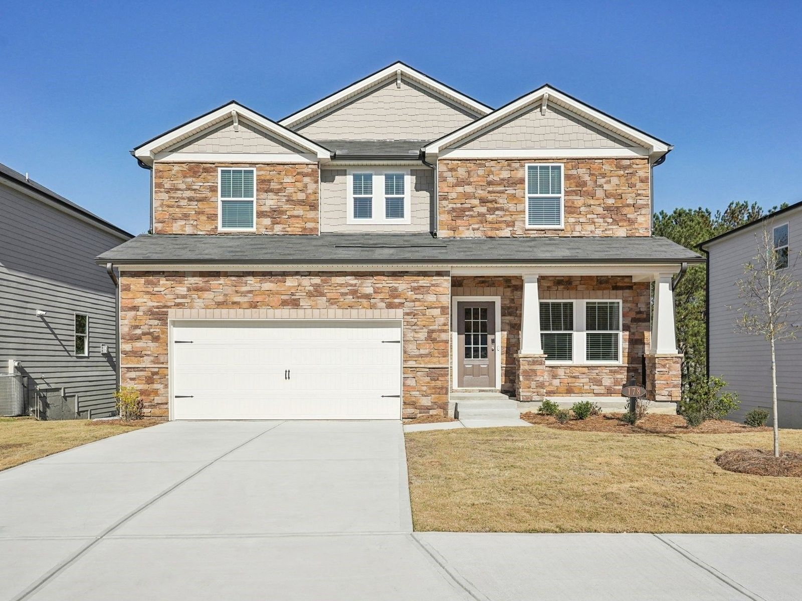 Front Exterior:Front Exterior