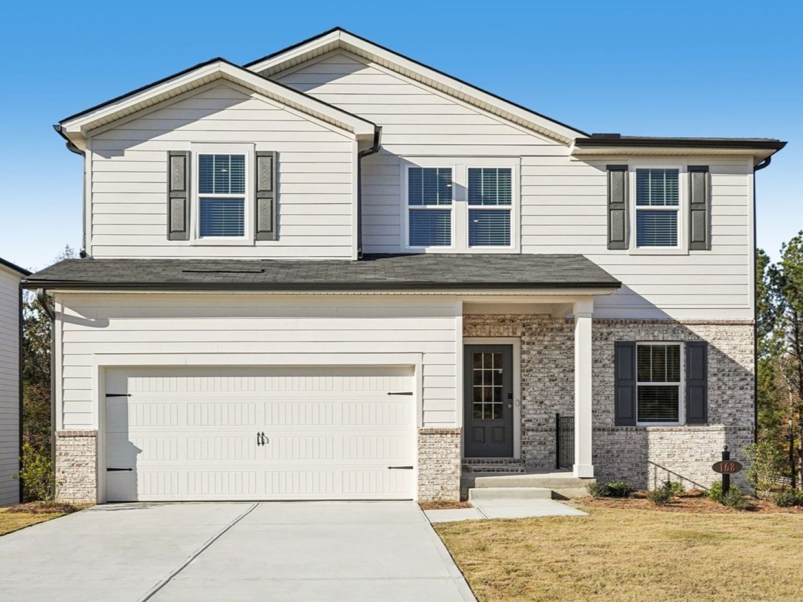Front Exterior:Front Exterior