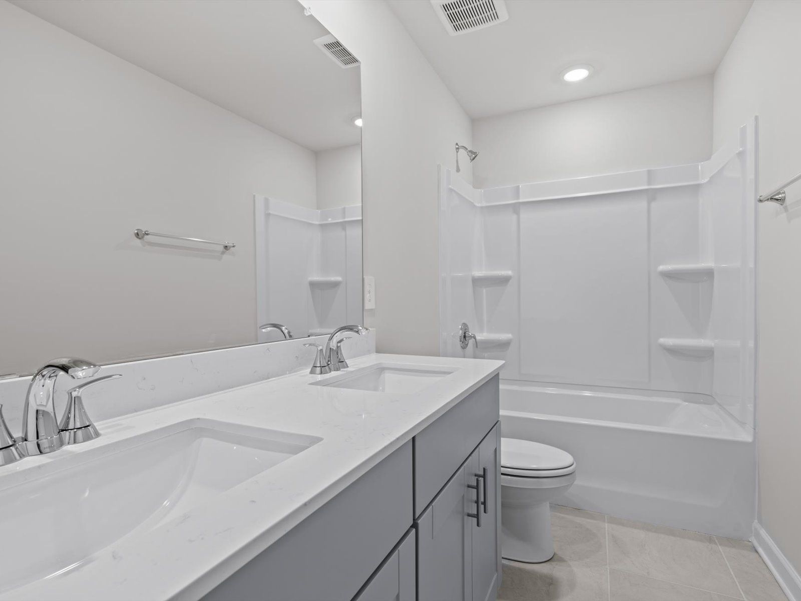 Secondary Bathroom:Secondary Bathroom