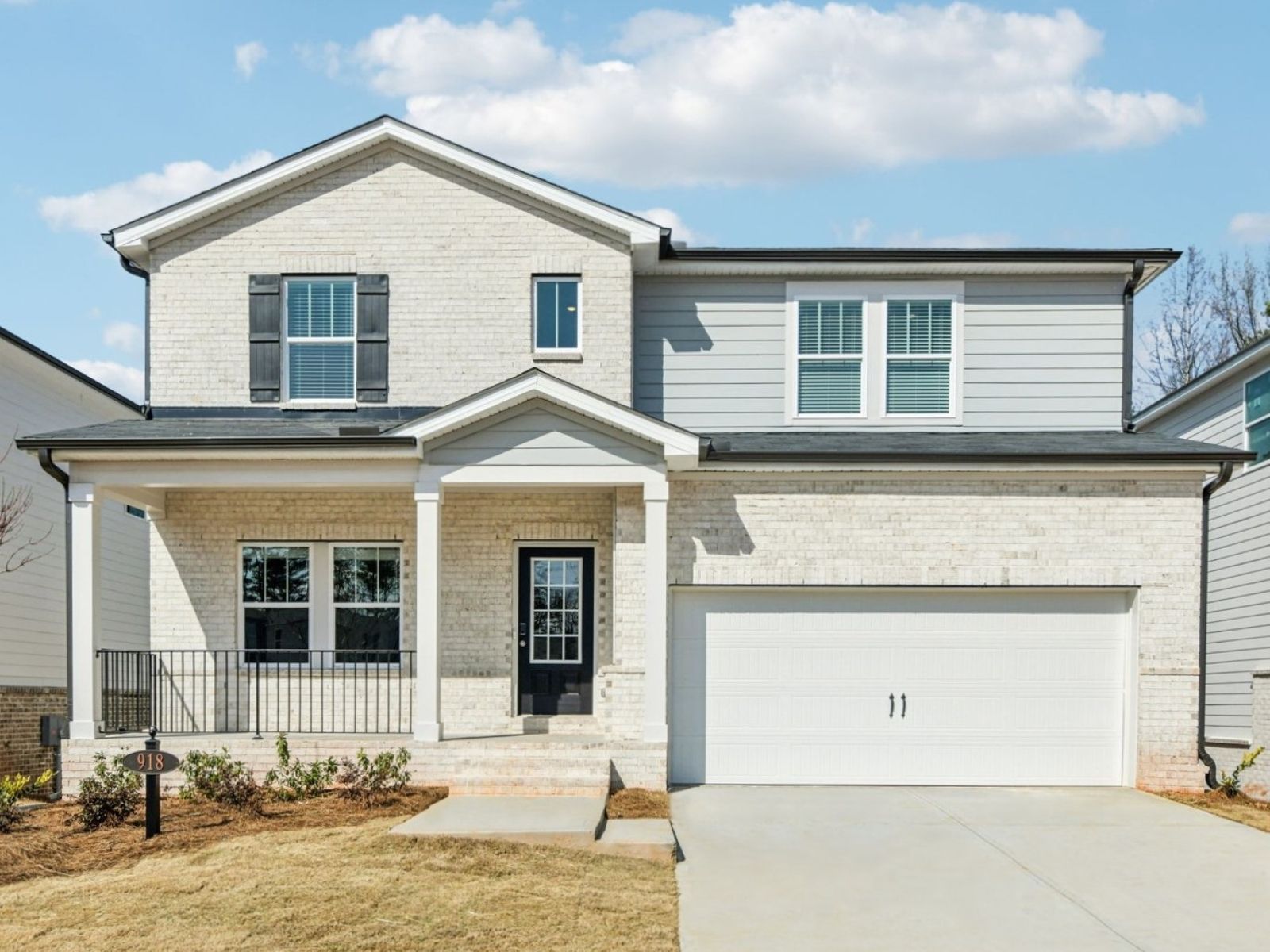 Front Exterior:Front Exterior