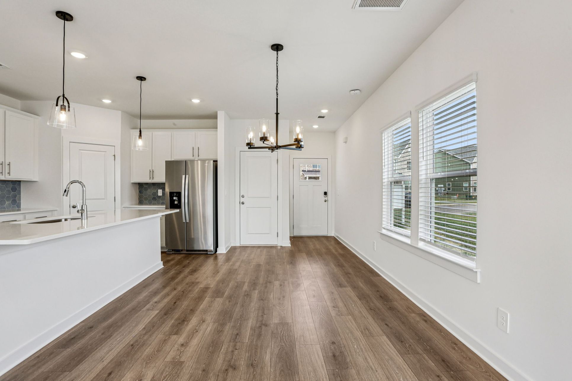Dining Room:Dining Room