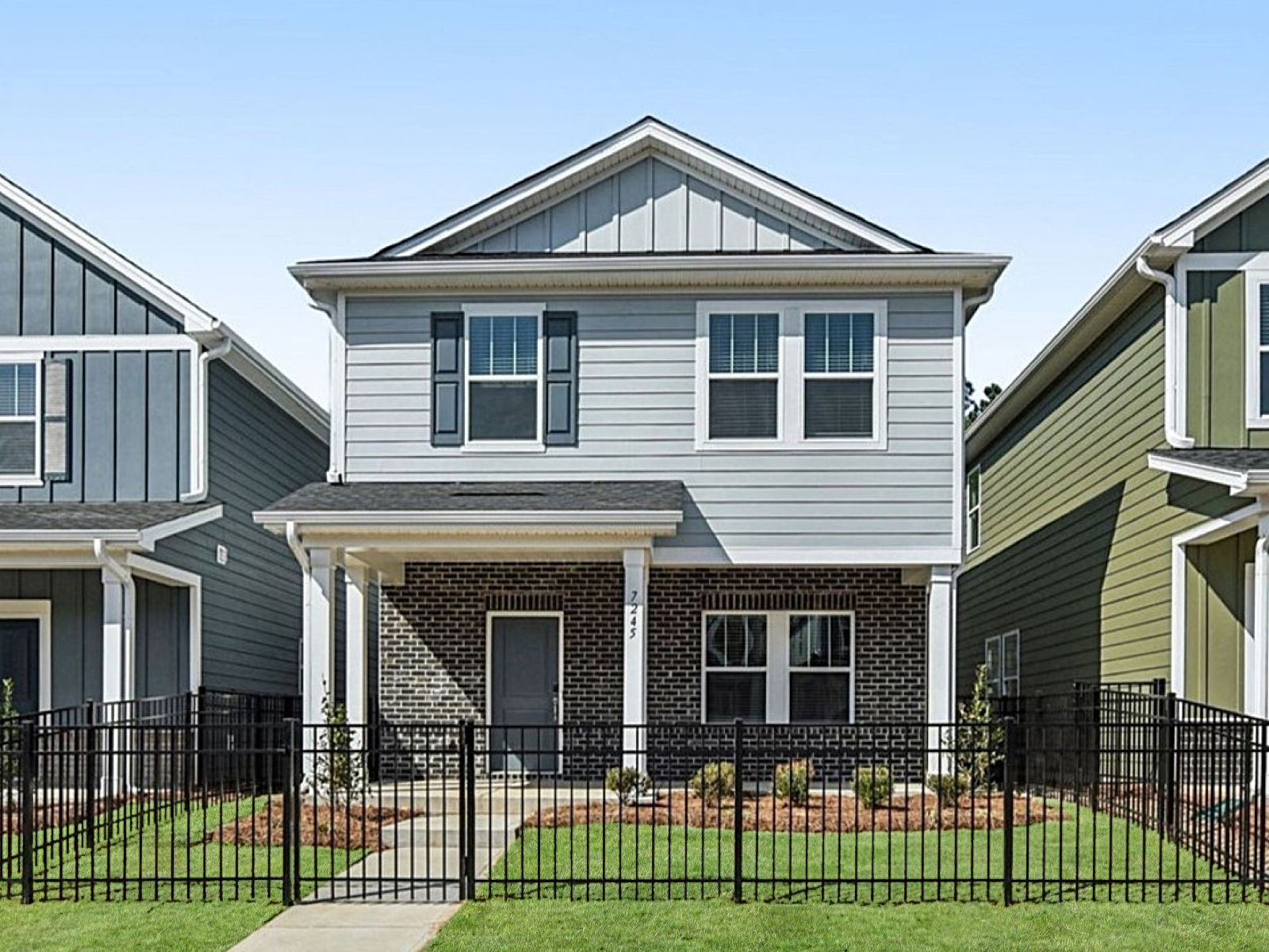 Front Exterior:Front Exterior