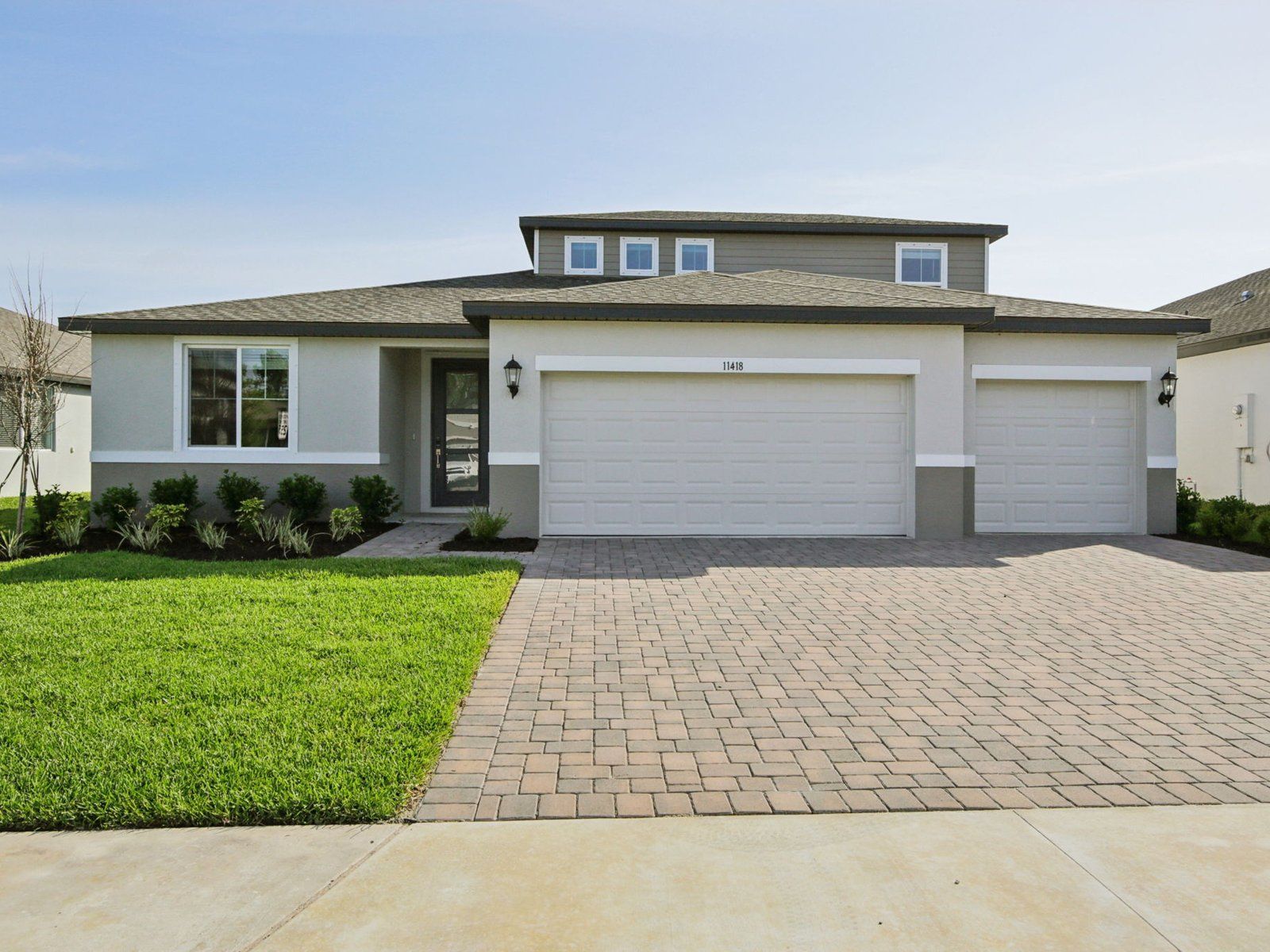 Front Exterior:Front Exterior