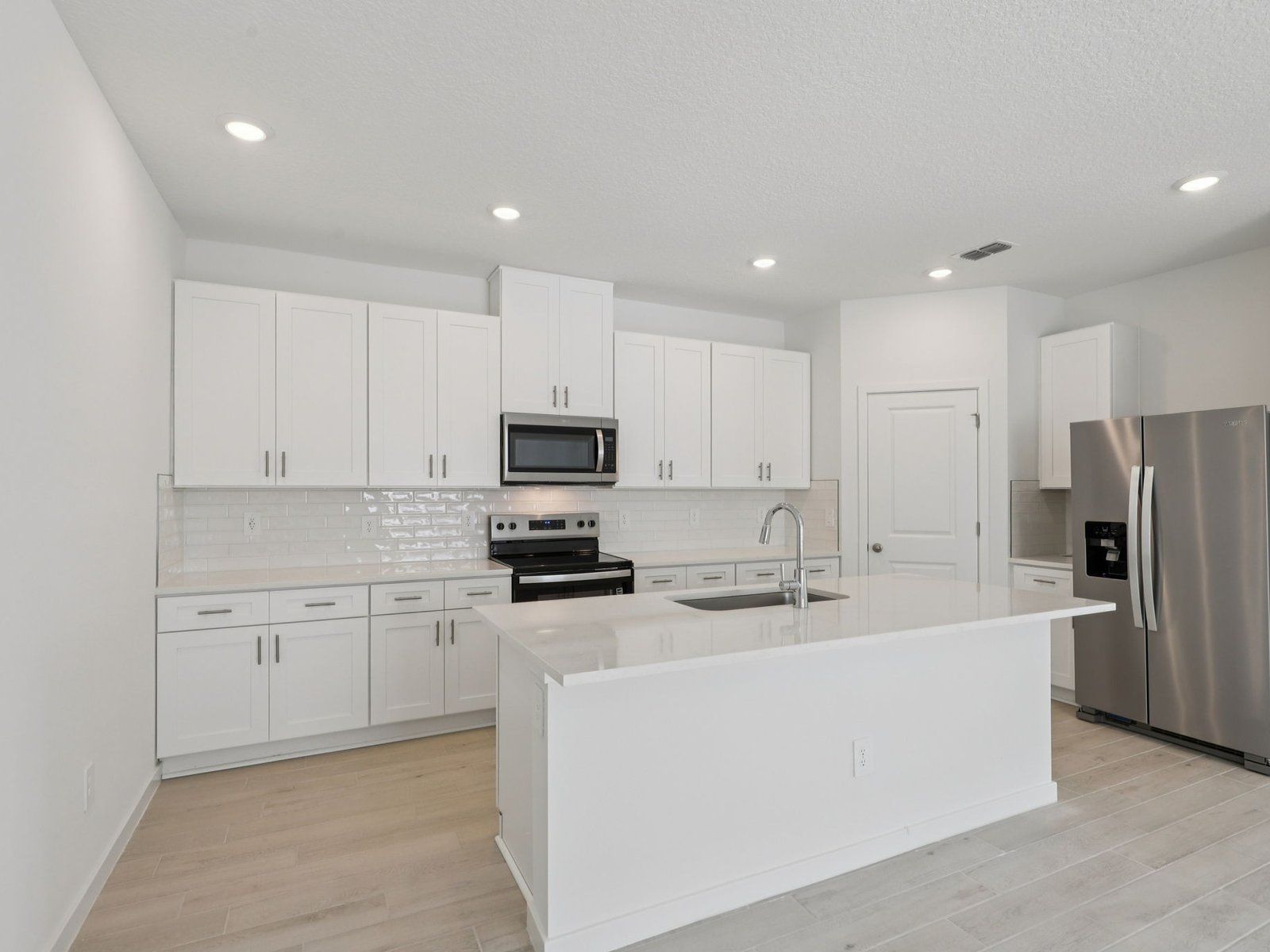Kitchen:Kitchen