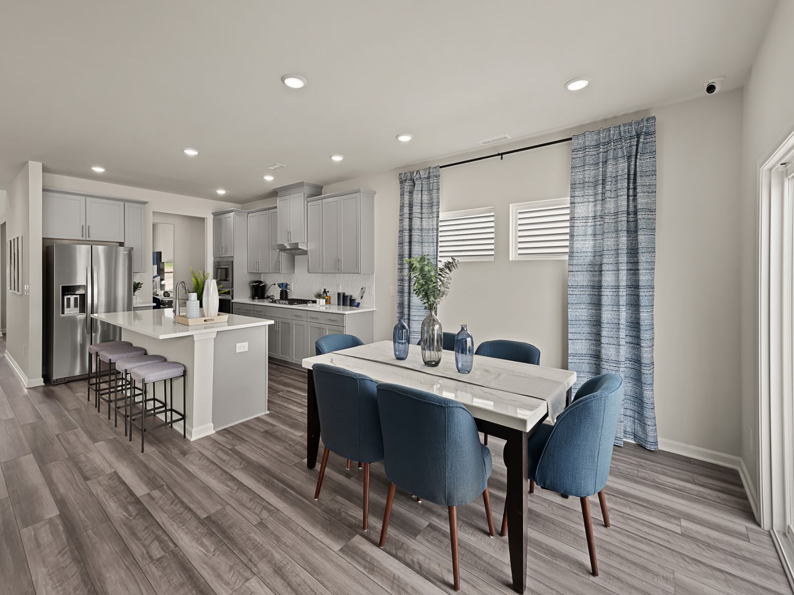 RAL_Edgewater_Johnson_Dining_904AvonmoreDrive_Model:RAL_Edgewater_Johnson_Dining_904AvonmoreDrive_Model