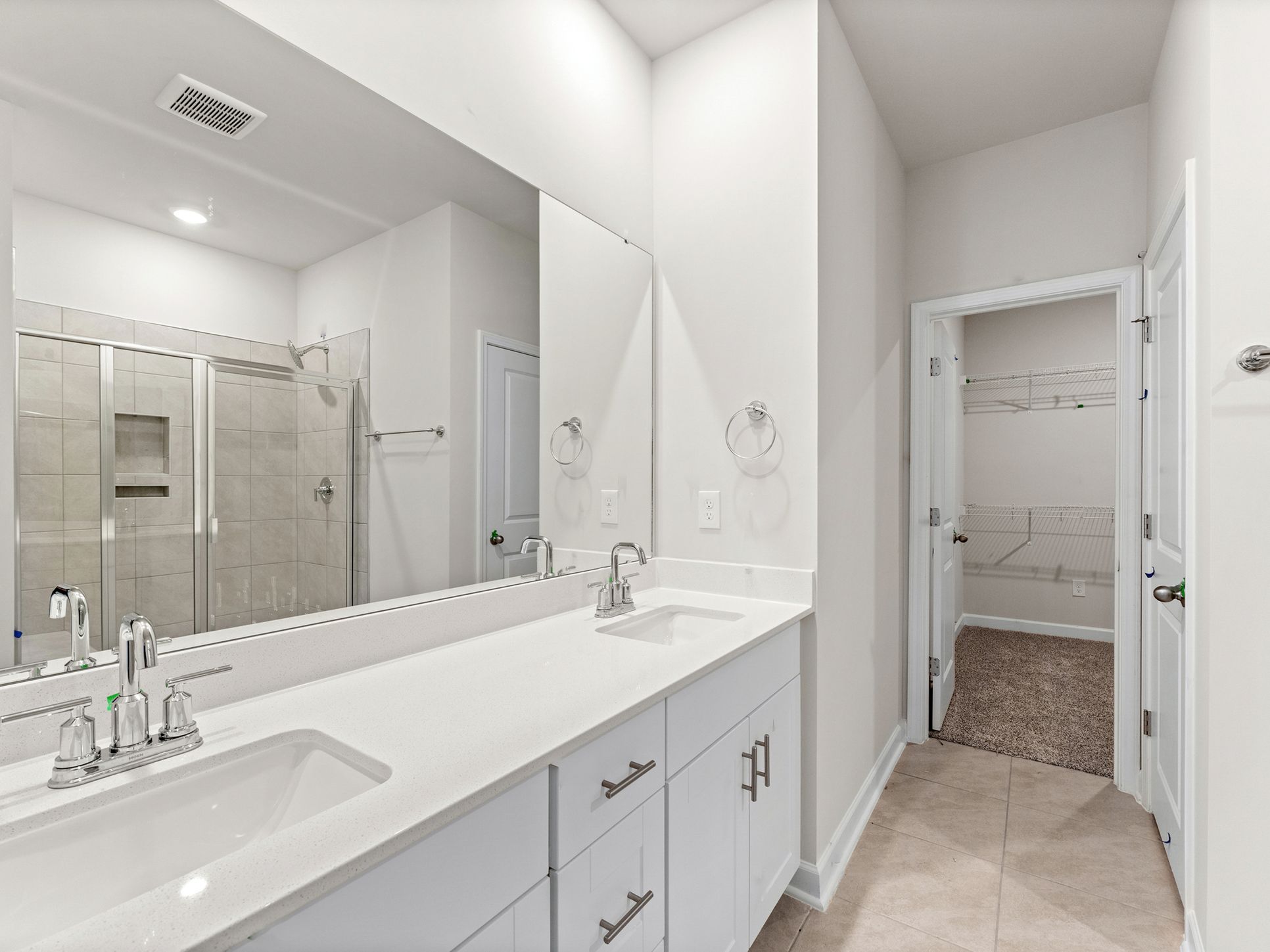 COA_Creekside-Point_442L-Chandler_Primary-Bathroom_Elemental_1000 Tasman Place Ct_17.jpg:COA_Creekside-Point_442L-Chandler_Primary-Bathroom_Elemental_1000 Tasman Place Ct_17.jpg