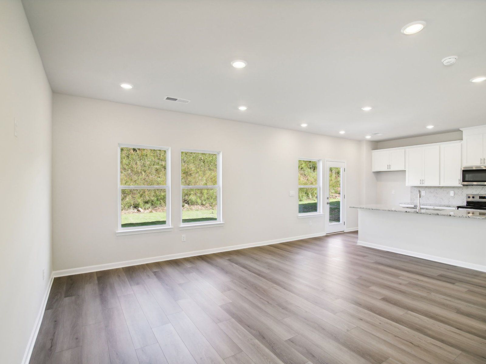 4-custom-Atlanta Division - Hawthorne Station - 2776 Aralynn Way, LOT 112 - 004.jpg:The Finley floorplan with the Elemental 1 interior package.
