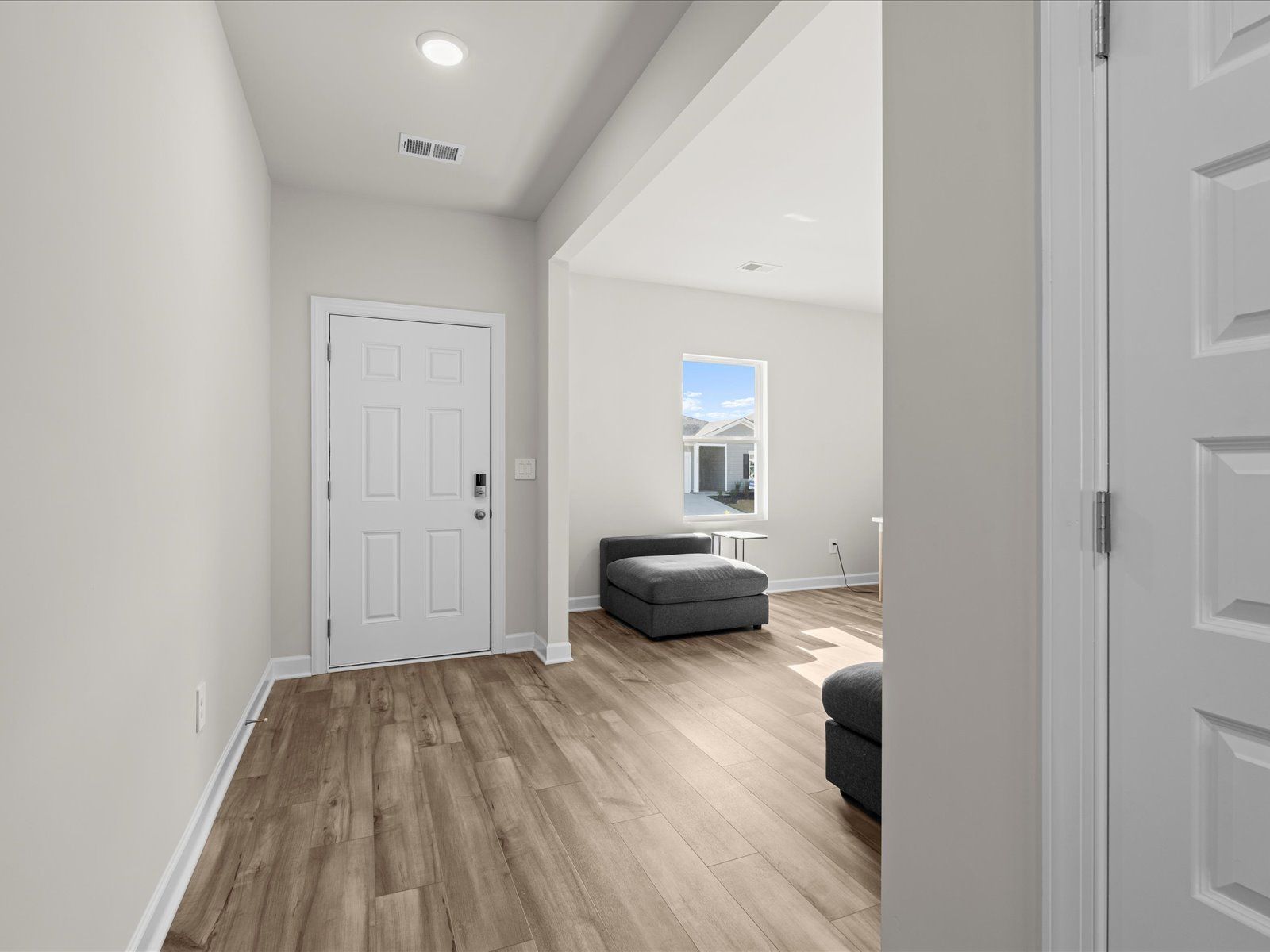 Welcome to the Chatham floorplan at Holland Park.