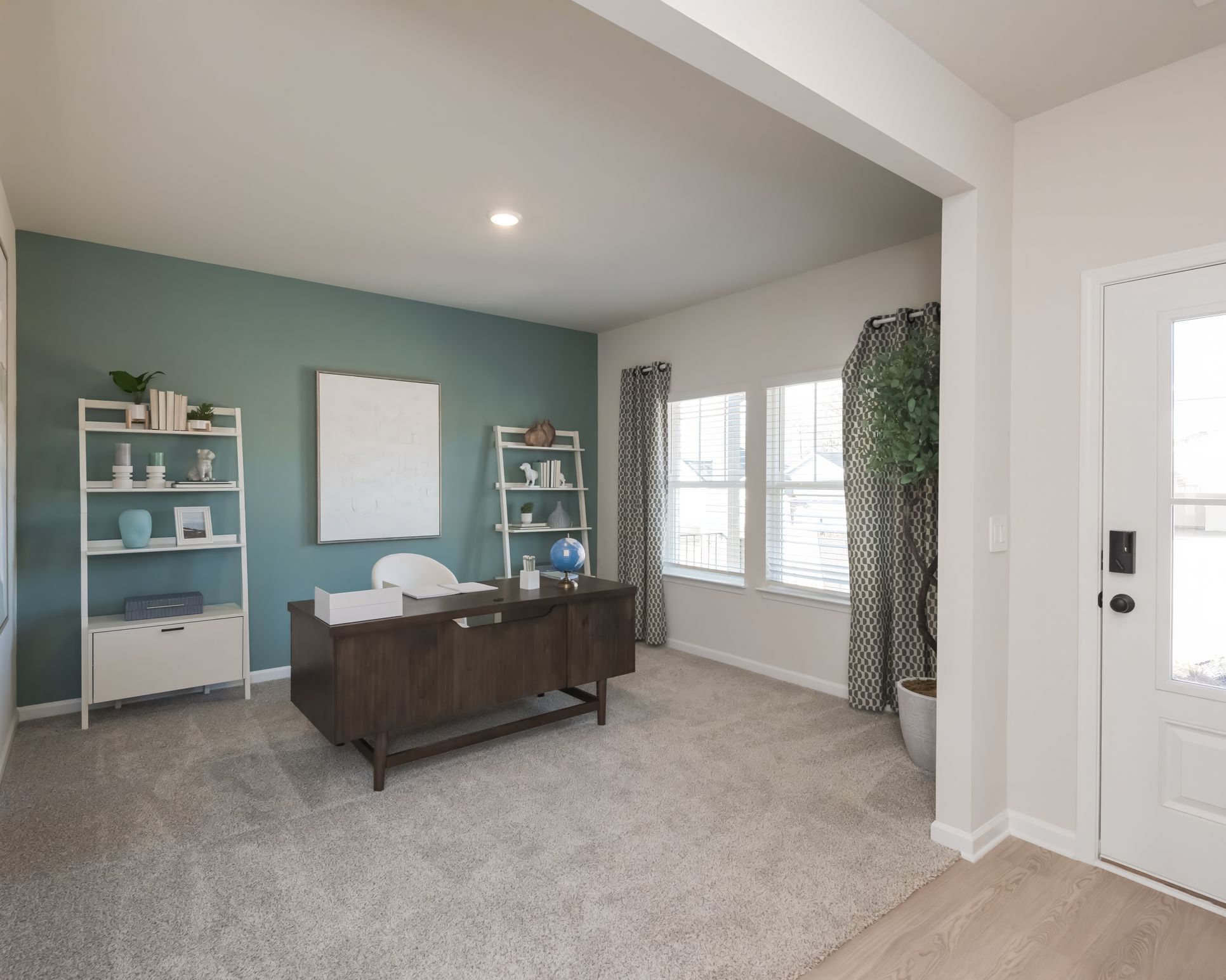 Work from home comfortably in the home office.
