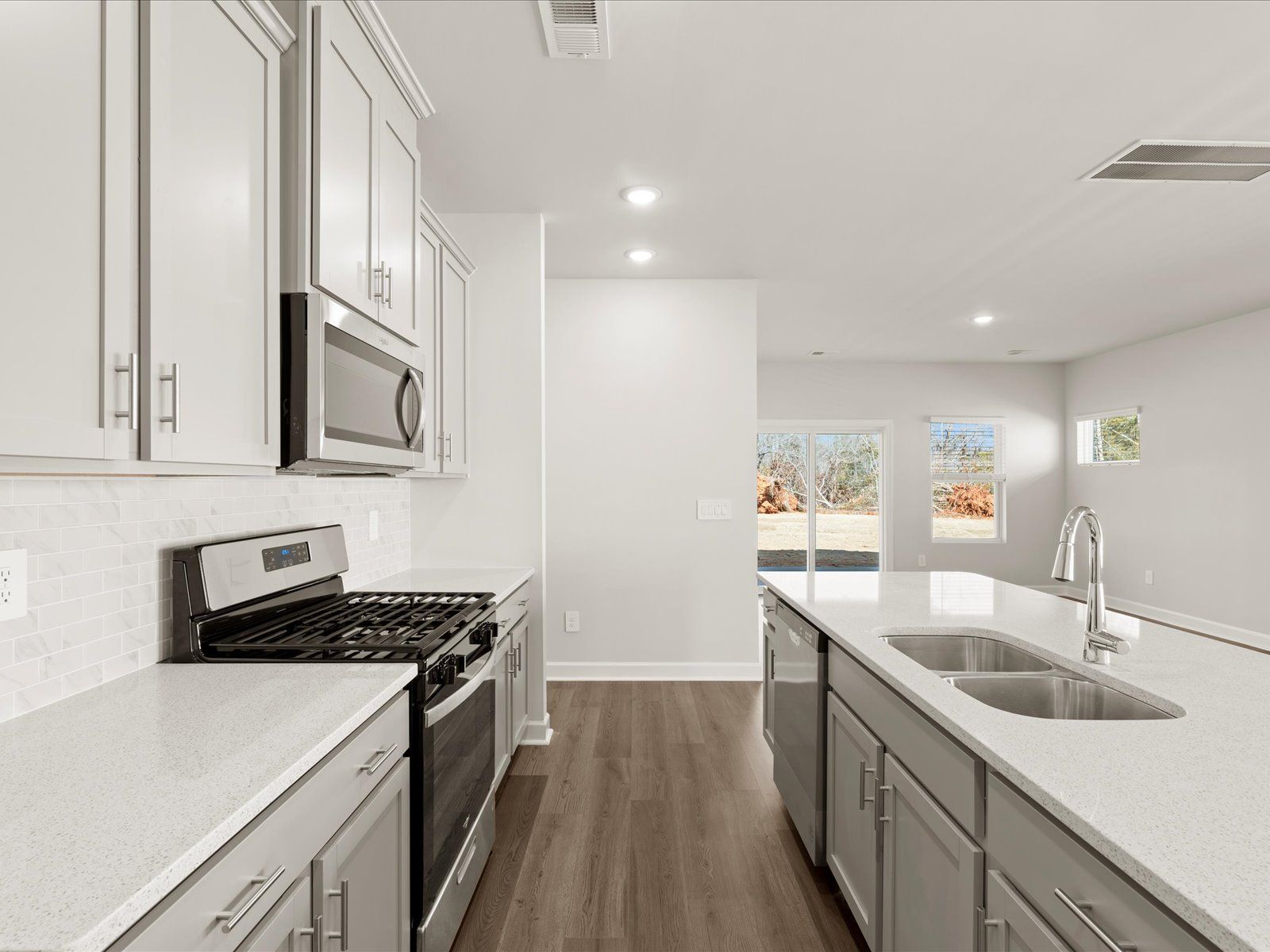 Welcome to the Roswell floorplan at The Farm at Wells Creek - Heritage Collection.:Welcome to the Roswell floorplan at The Farm at Wells Creek - Heritage Collection.