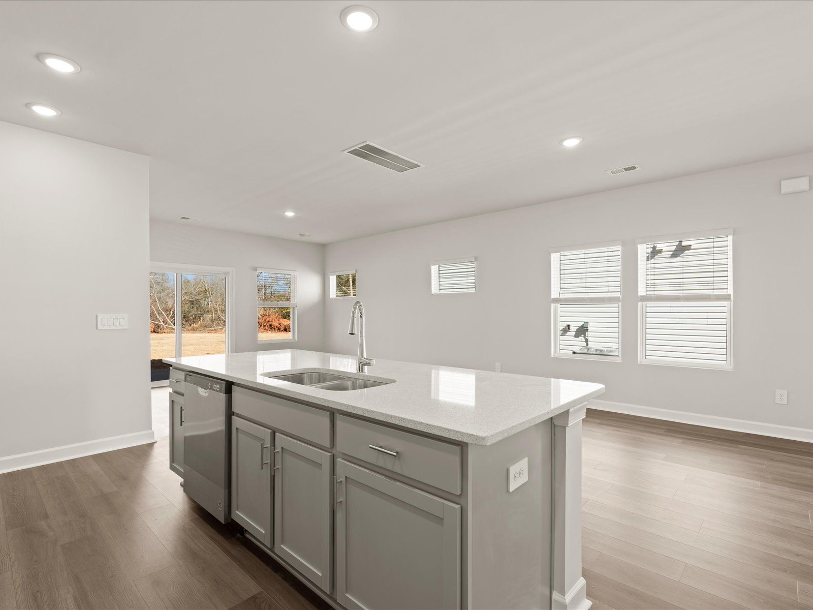 Welcome to the Roswell floorplan at The Farm at Wells Creek - Heritage Collection.:Welcome to the Roswell floorplan at The Farm at Wells Creek - Heritage Collection.