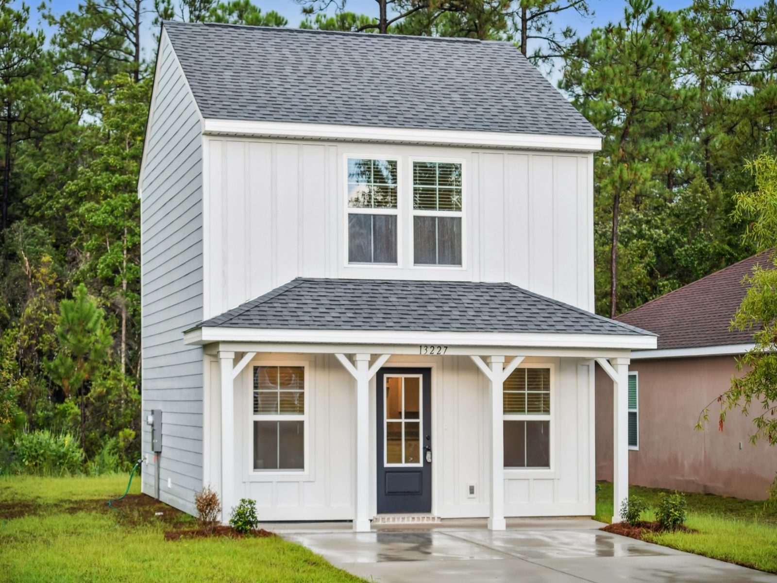 Parker front exterior at a Meritage Homes community in Gulfport, MS.