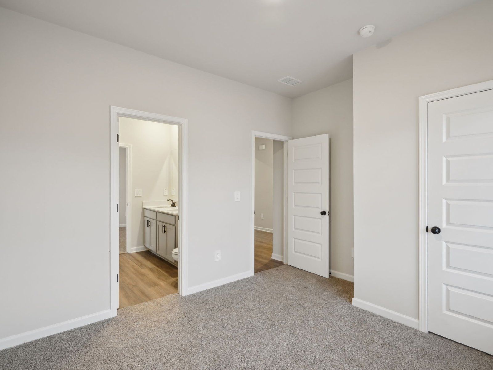 Secondary Bedroom:The Gibson floorplan with the Distinct 1 interior package.