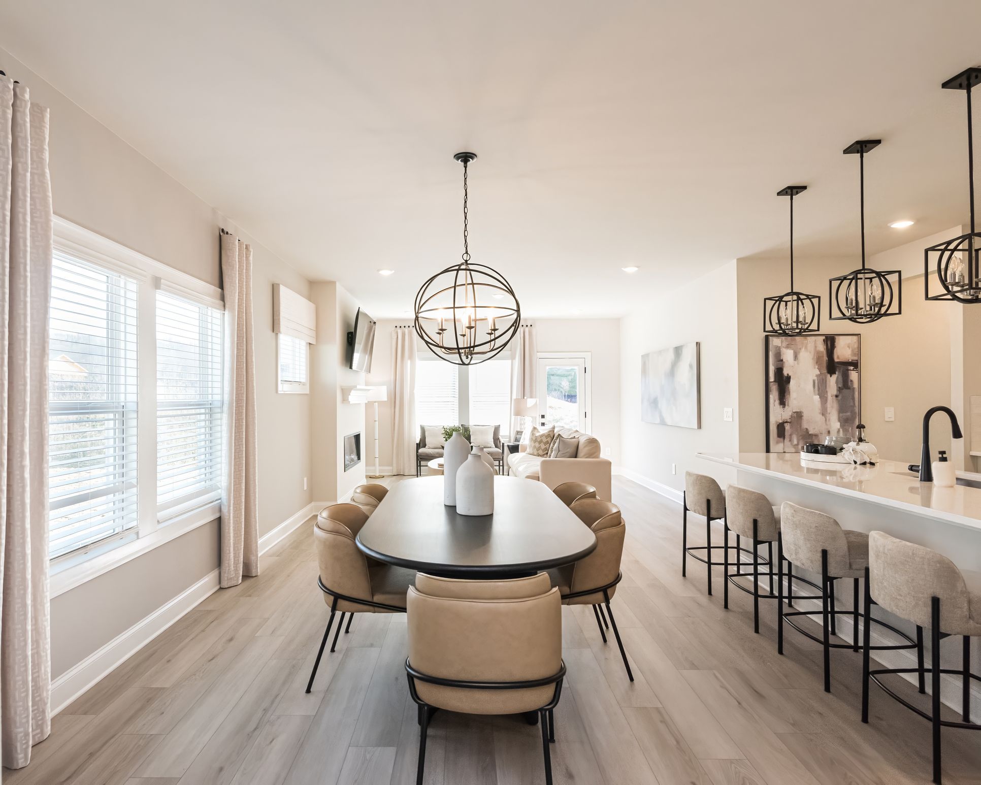 Welcome to the Paisley floorplan modeled at Hemingway.