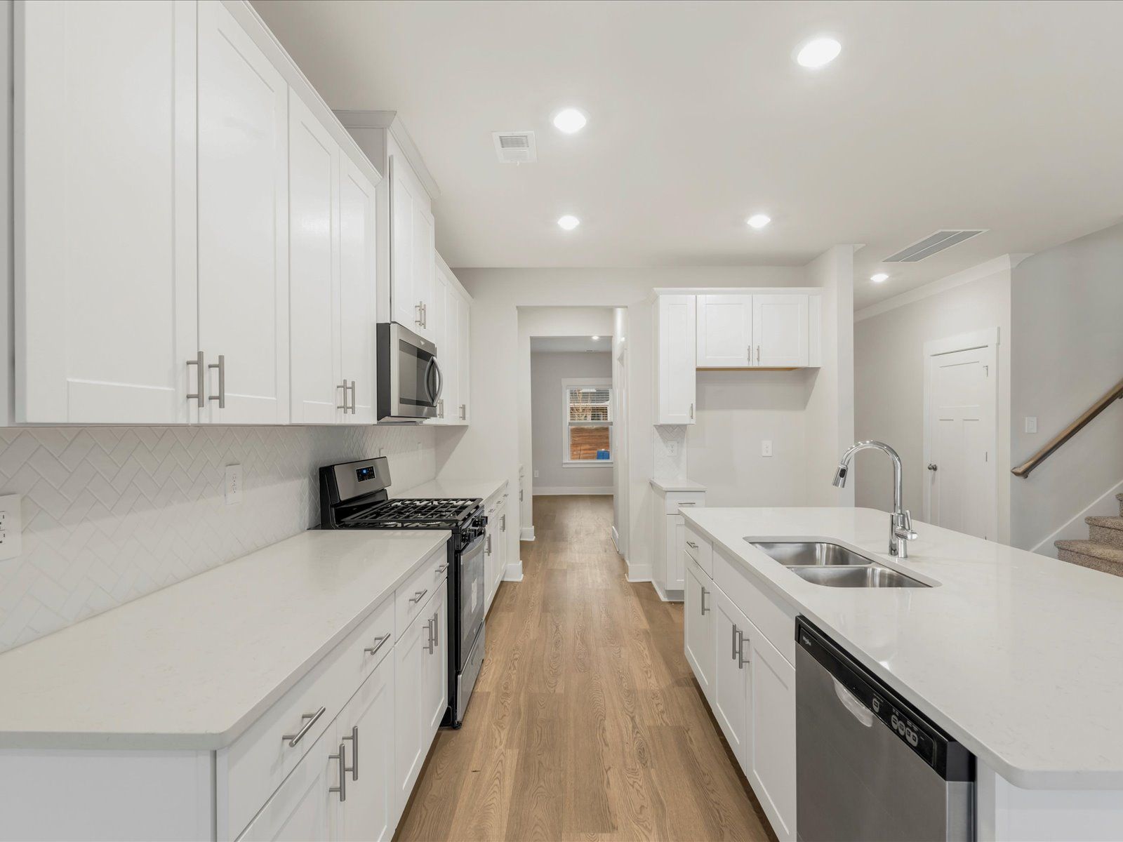 Welcome to the Johnson floorplan at Chestnut Grove.:Welcome to the Johnson floorplan at Chestnut Grove.